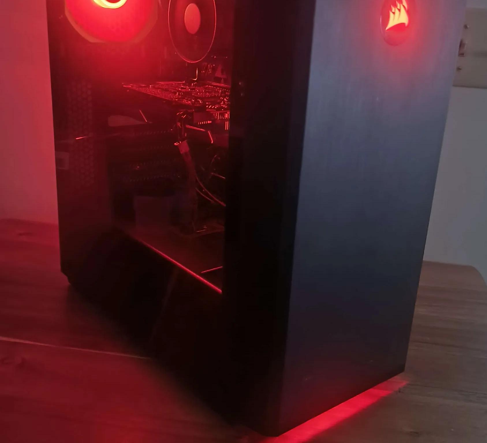 The Hammer ~ I5-9400F ~ GTX 1060 6GB ~ 16GB DDR4 3200Mhz ~ 256GB SSD ~ 2, 500GB HDD ~ ARGB