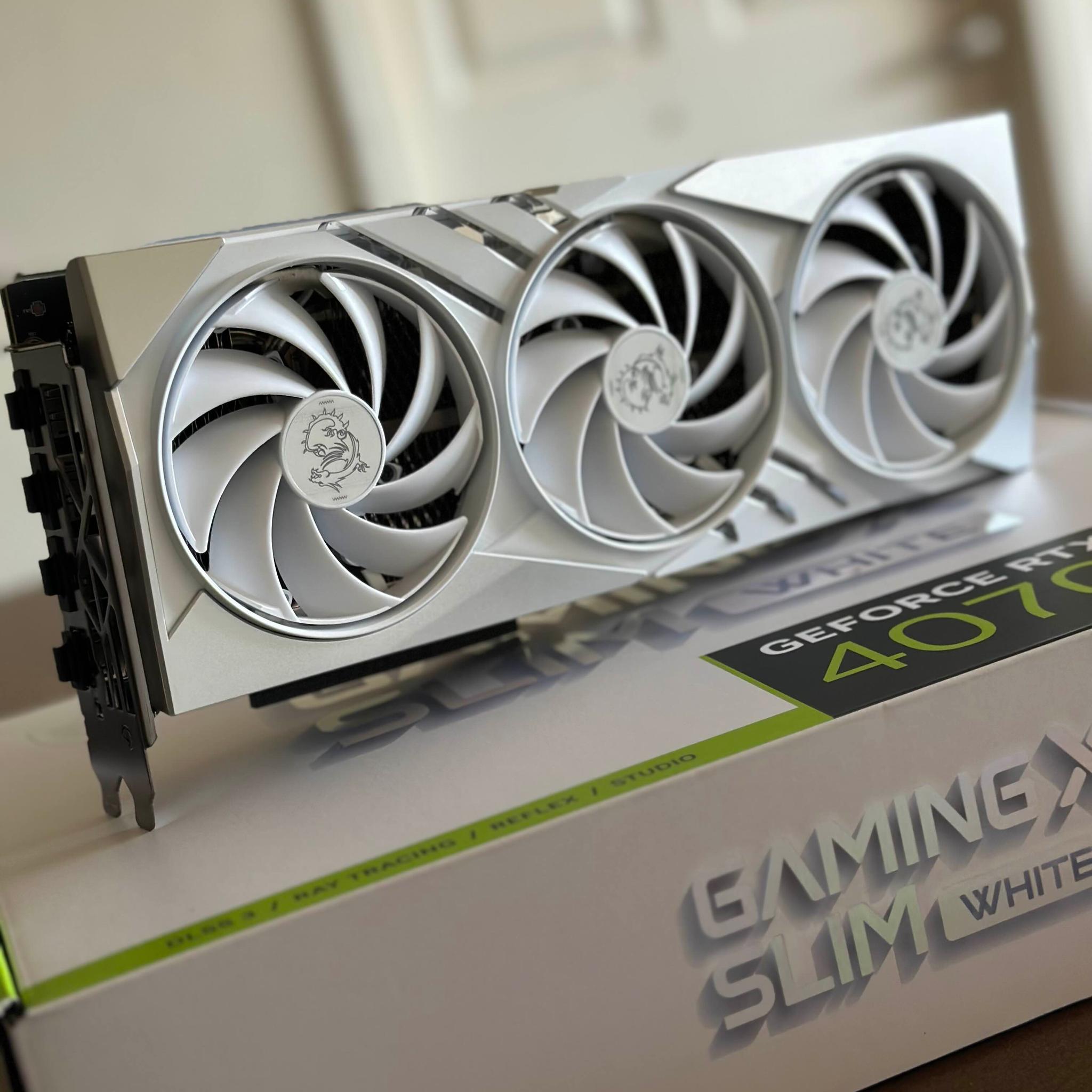 MSI RTX 4070 Ti Super Gaming X Slim White