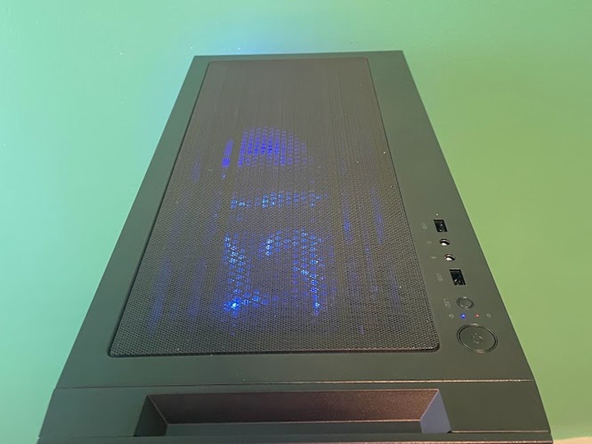 MESH Blue Gaming PC| Intel i5 / Amd RX580 / 8GB / 128GB SSD +500GB Win 10 Pro WiFi