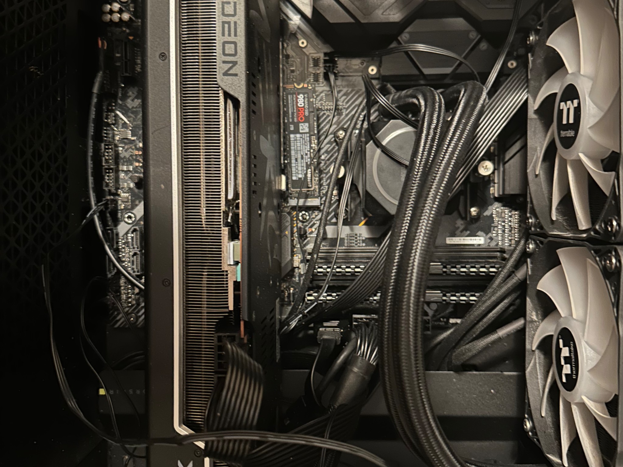 Mid-Performance Gaming PC – Ryzen 9 5900X & Radeon 7900 XT