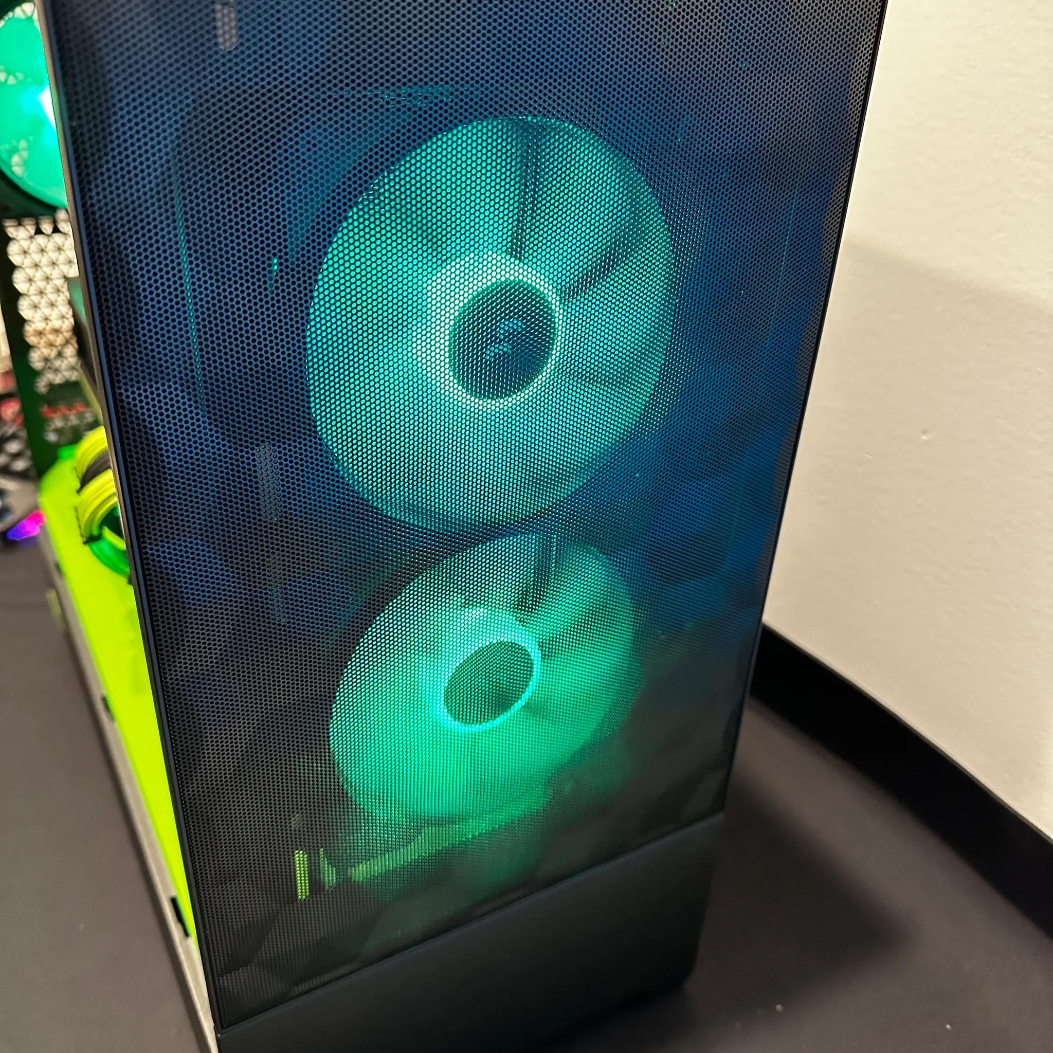  Halo ||Extreme Gaming PC-AMD RX 6900XT 16GB-Intel  i9-10900K 10 Cores -32GB DDR4 RAM- 1 TB NVME SSD