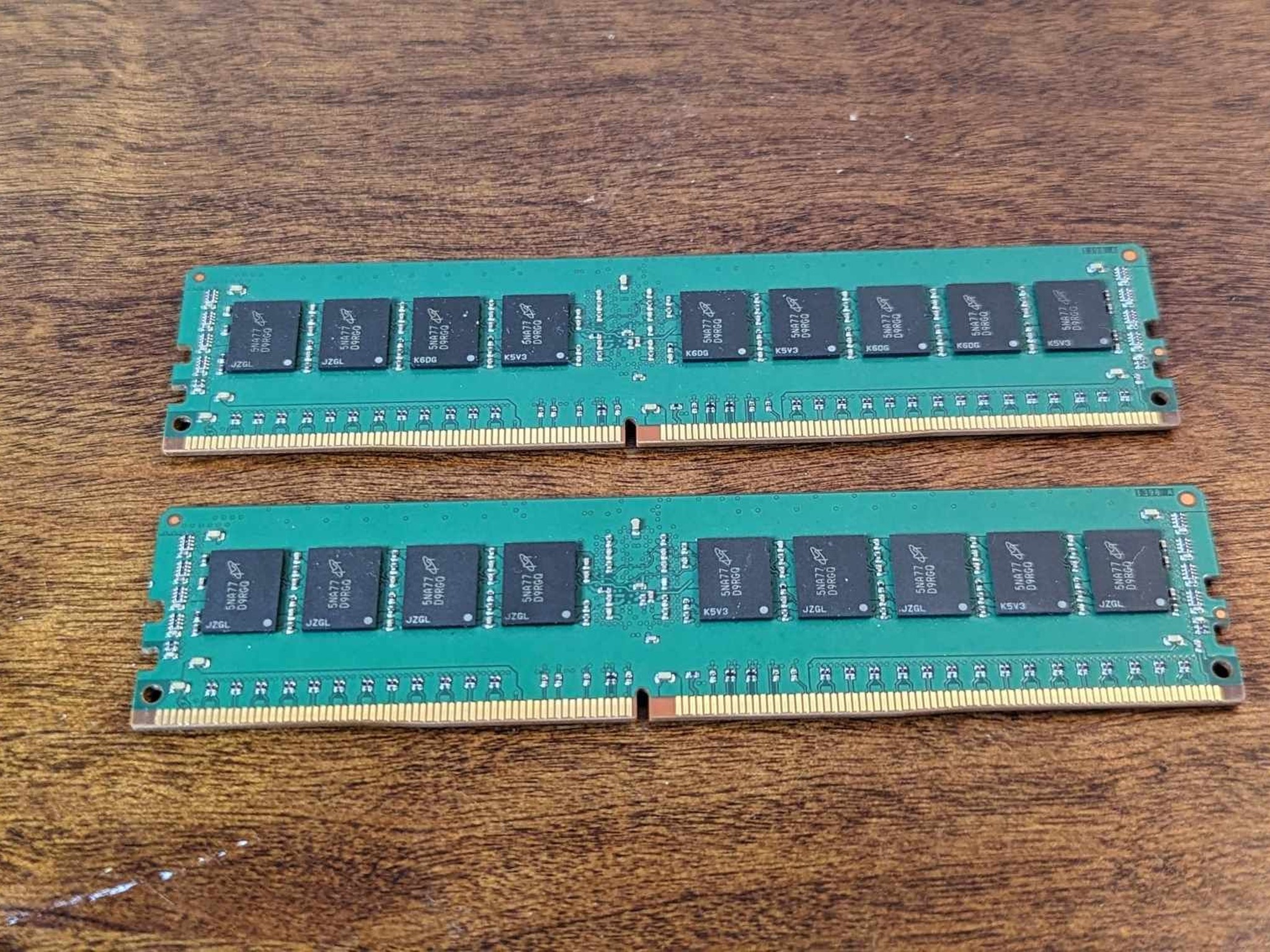 Micron Crucial RAM 2x8GB DDR4 2133MHz