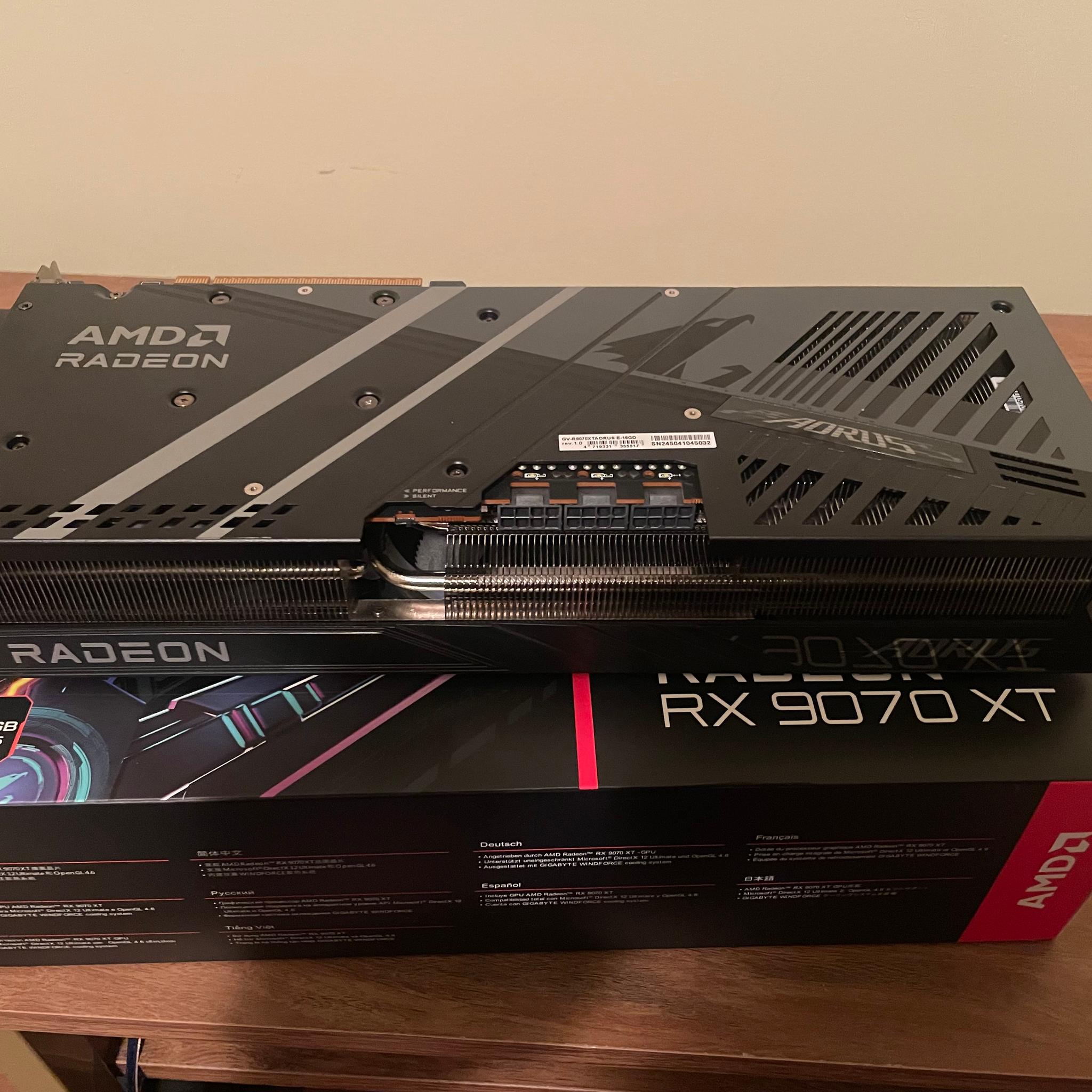 GIGABYTE AORUS Radeon RX 9070 XT ELITE 16G