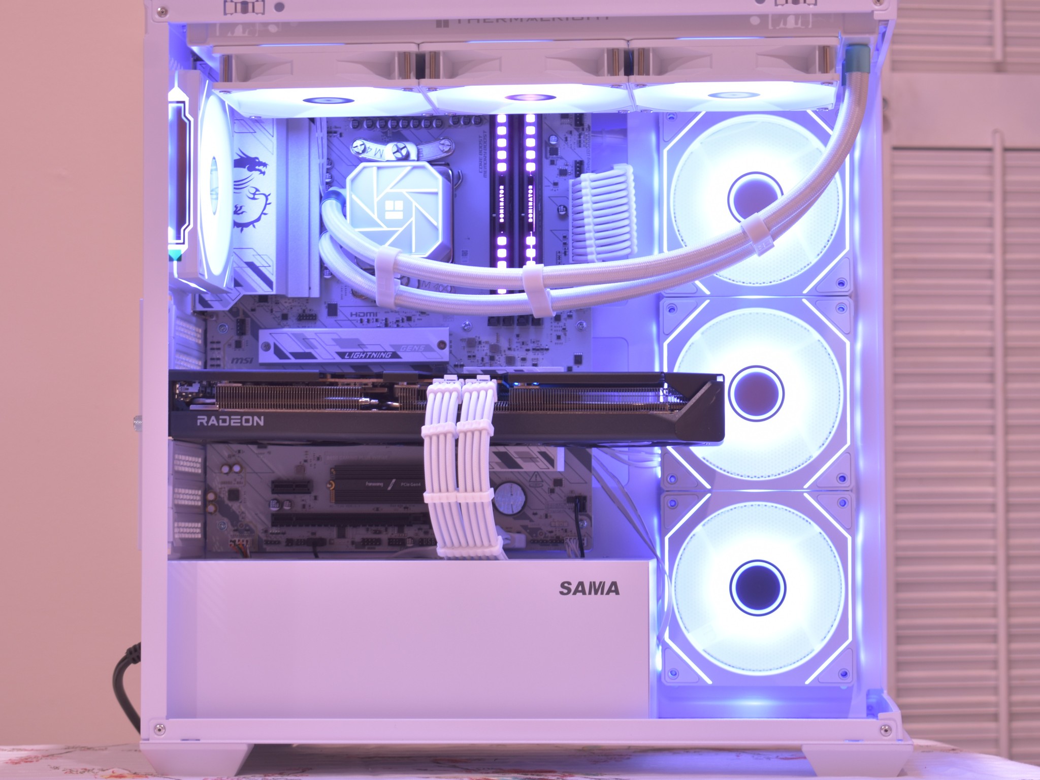🚀Performance Gamer🚀 Ryzen 7 7800X3D | AMD RX 9070 16GB | 32GB DDR5 | 1TB nVME SSD | White RGB+Wifi