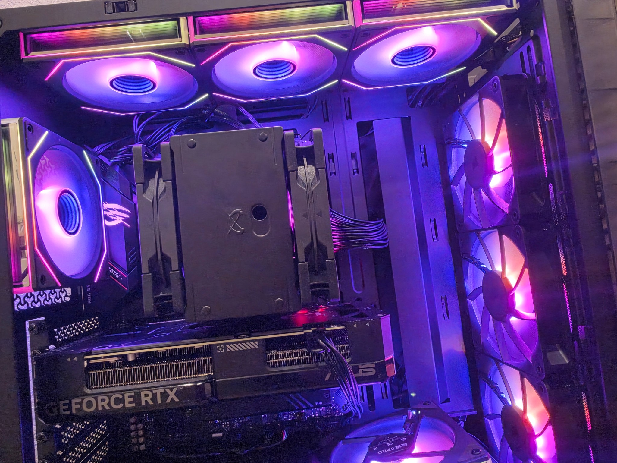 Mid-Range Value Build! | Ryzen 7 5800X3D | RTX 4070 | 2TB NVME | 16GB DDR4