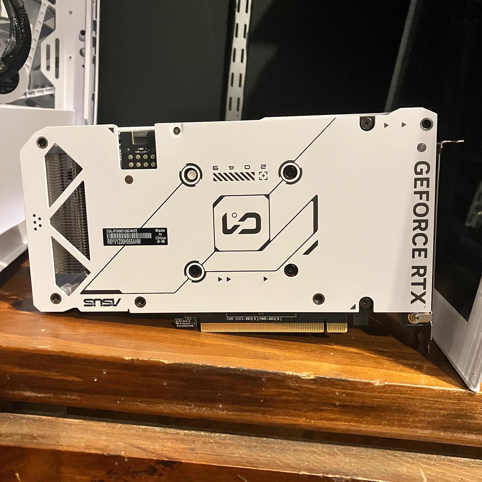 Open Box NEVER USED ASUS Dual RTX 4060 Ti 8gb