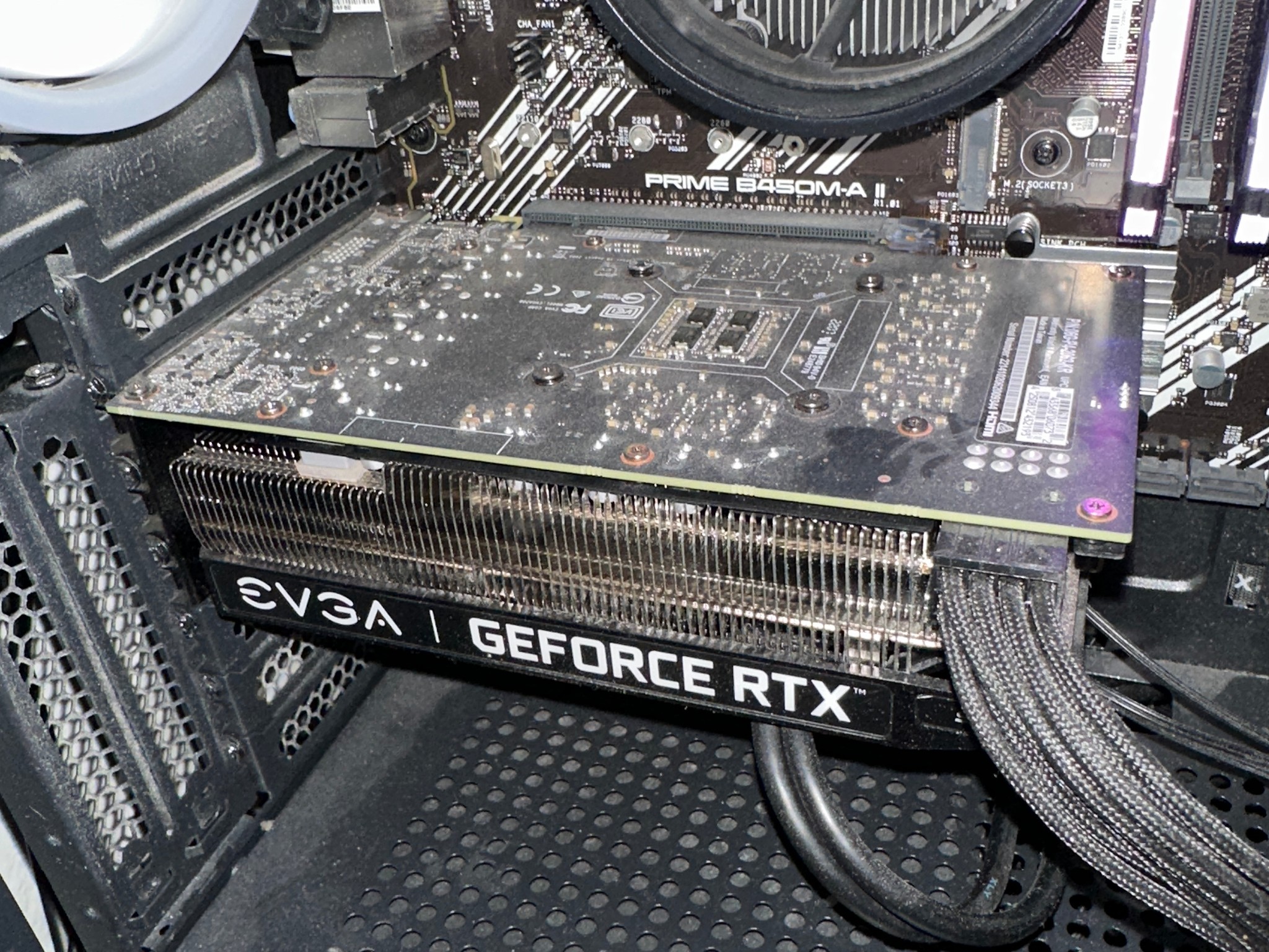 On Sale! RTX 2060! USED BUT IN PERFECT CONDITION