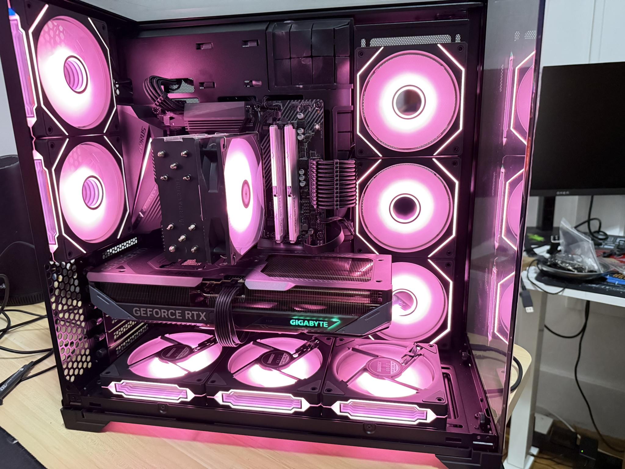 Ryzen 9 5900X | RTX 5070 12GB | 32GB DDR4 | 1TB NVMe |