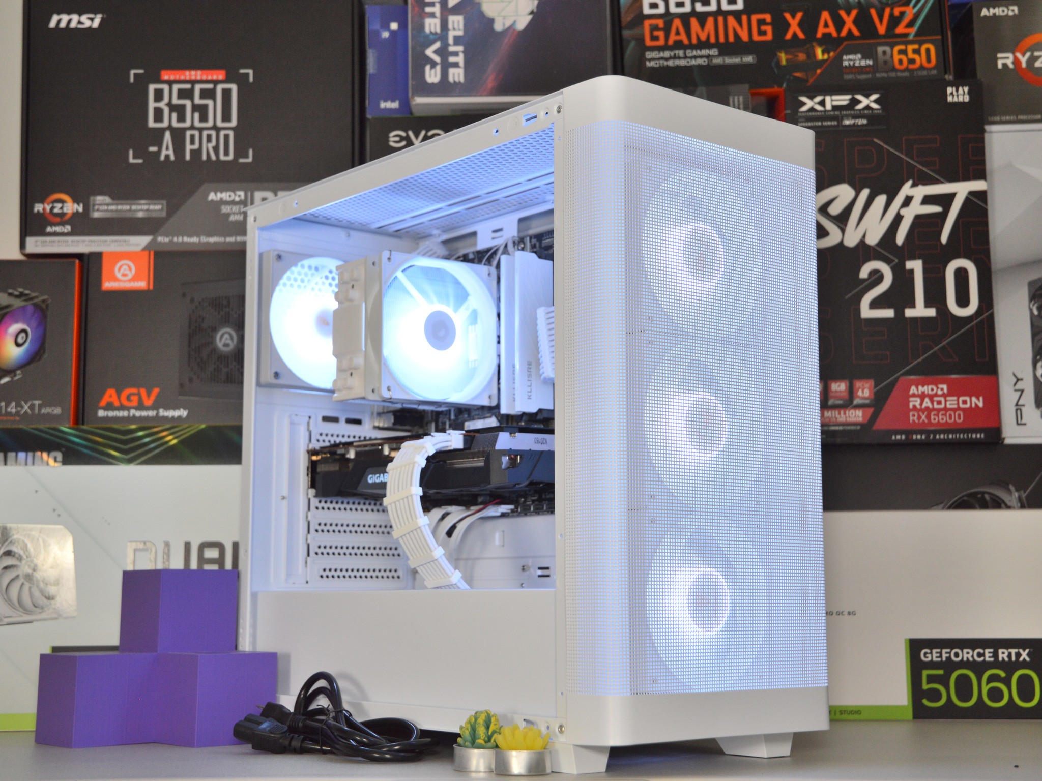 🧊🔨 | RX 5700XT 8GB | RYZEN 7 2700 | 16GB DDR4 RAM | 1TB NVME SSD | Ice Breaker |
