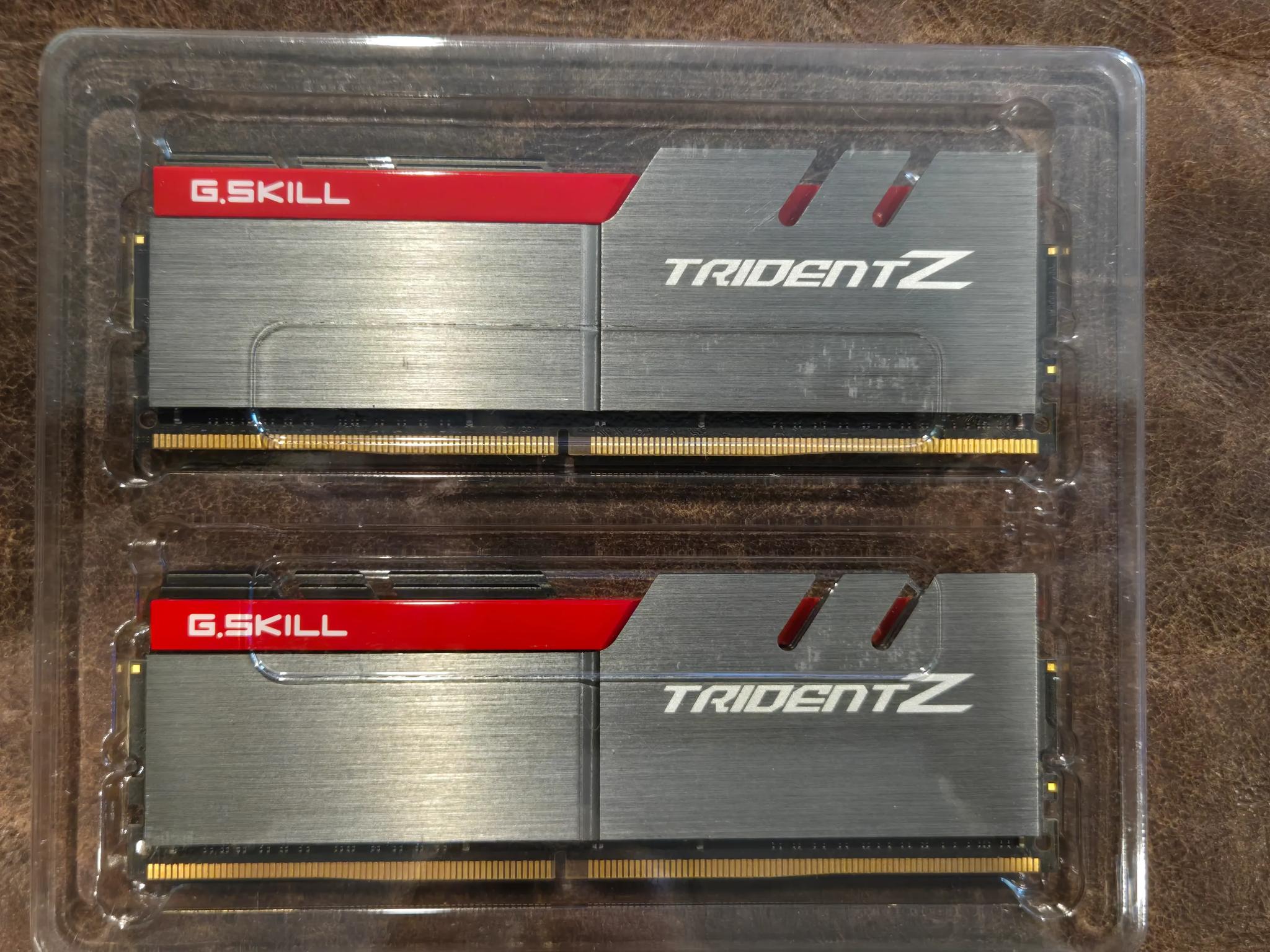 Trident Z DDR4-3400 CL16-18-18-38 1.35V 16GB (2x8GB) F4-3400C16D-16GTZ