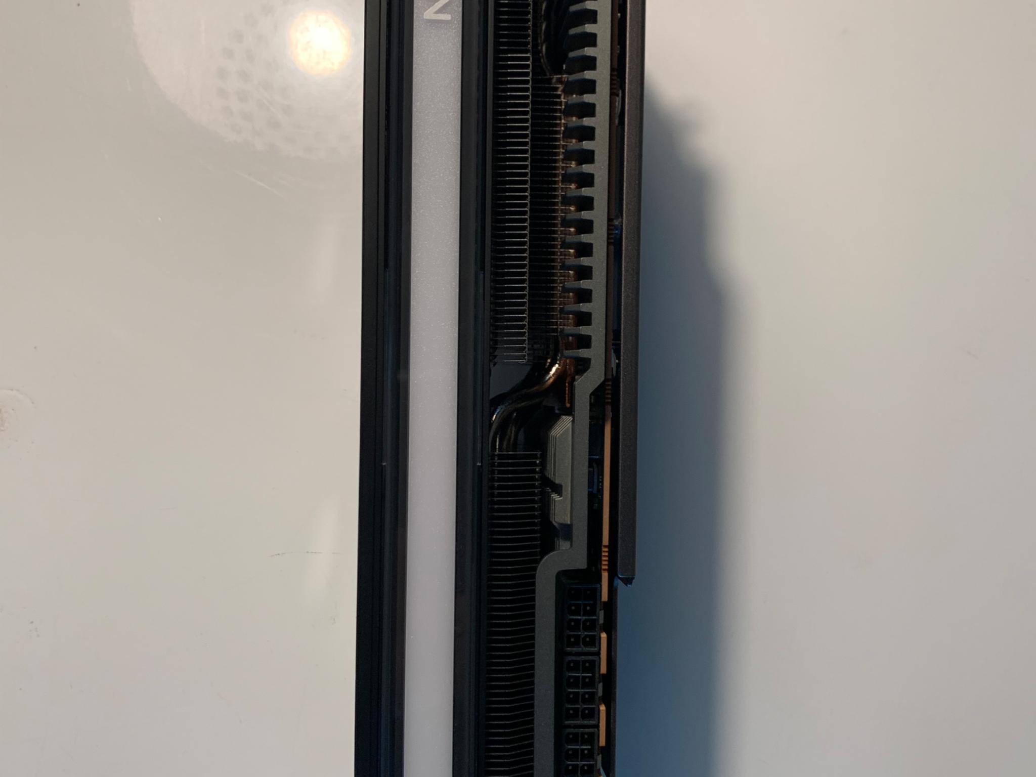 RX 7900XTX: Open Box Saphire Nitro+