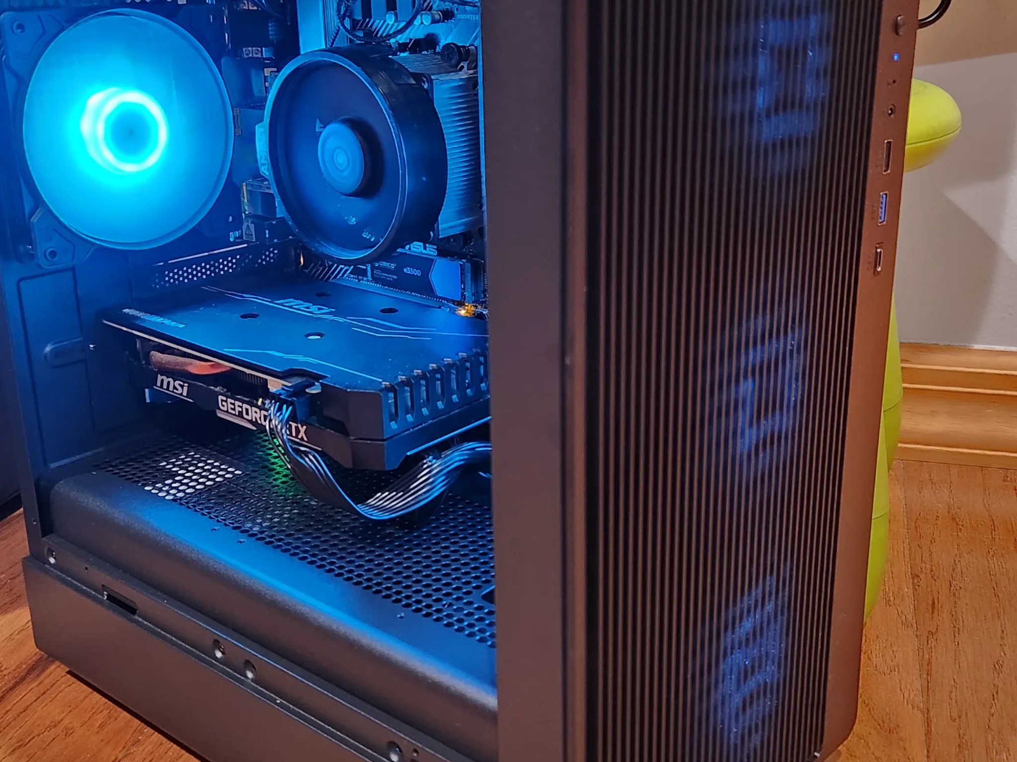 BUDGET GAMING PC Ryzen 5 3600, RTX 2060, 16GB DDR4, 512GB M.2 SSD