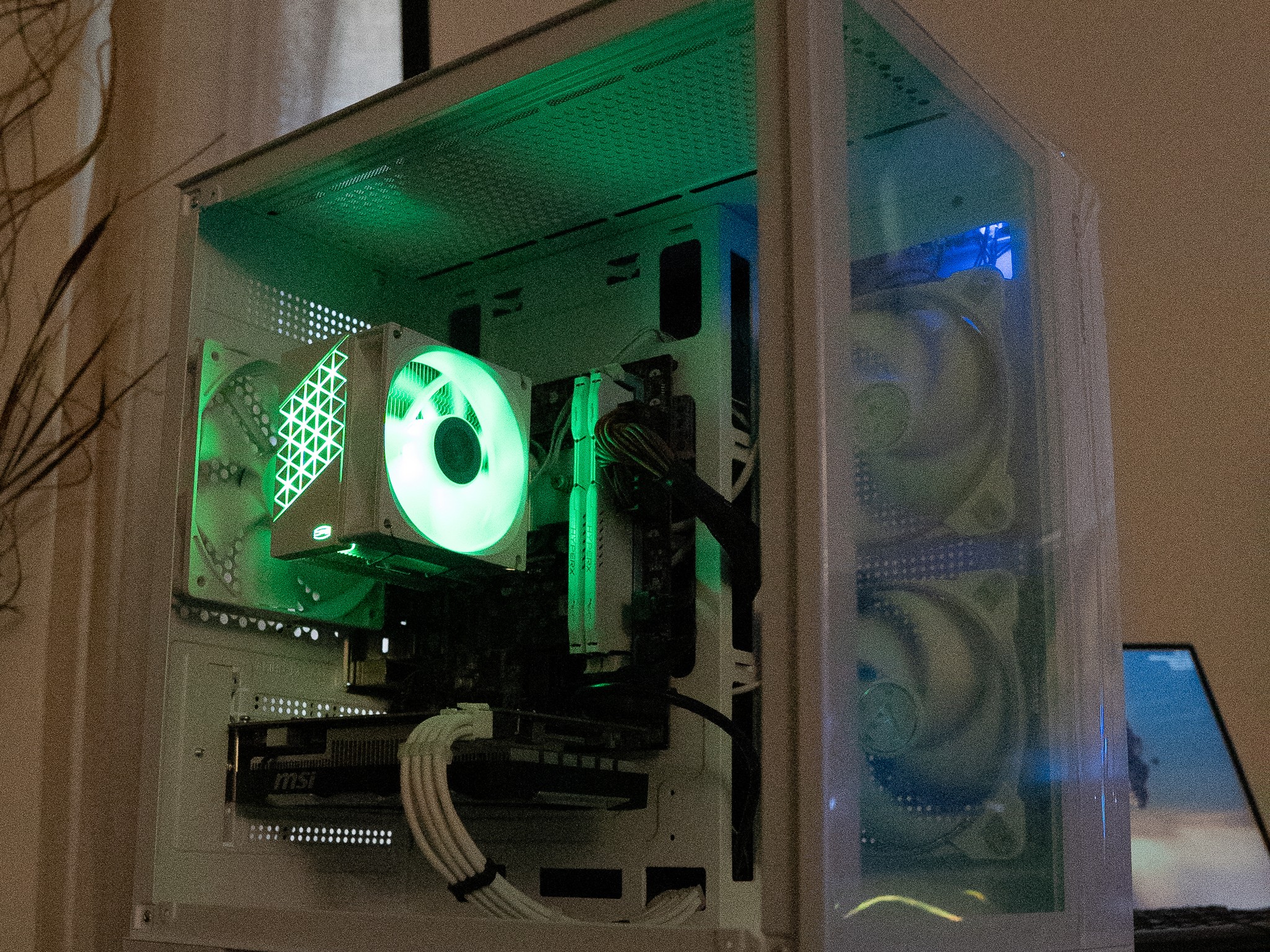 🌨💥 | MSI GTX 1650 OC | INTEL i7 3770 | 16GB RAM | 1.25TB | Crimson Winter