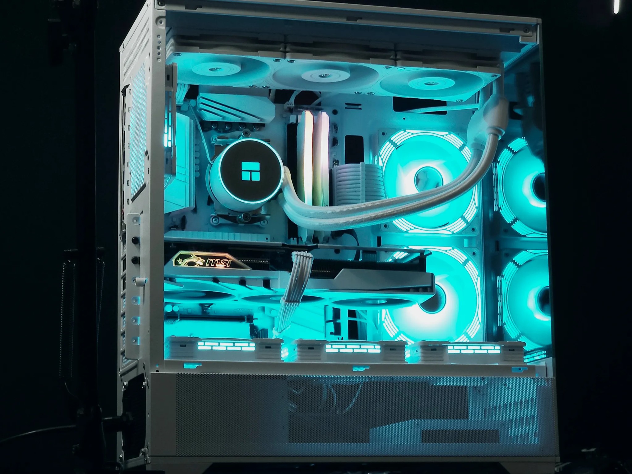🧊❄️RTX 4070Ti/ R7 5800X 3D Gaming PC Computer