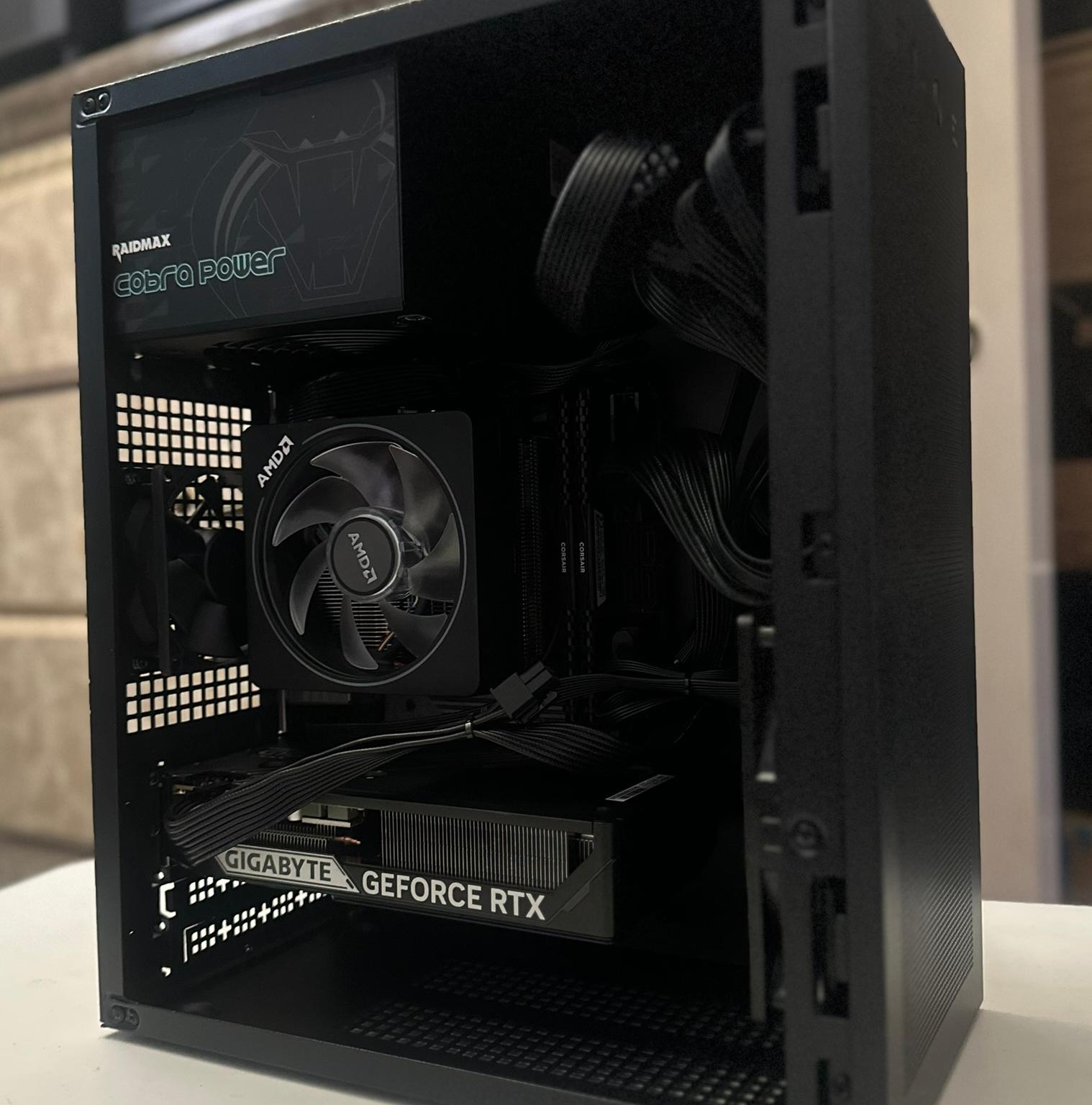 Ryzen 7 3800XT / RTX 5060 / 1TB NVME / 32GB RAM