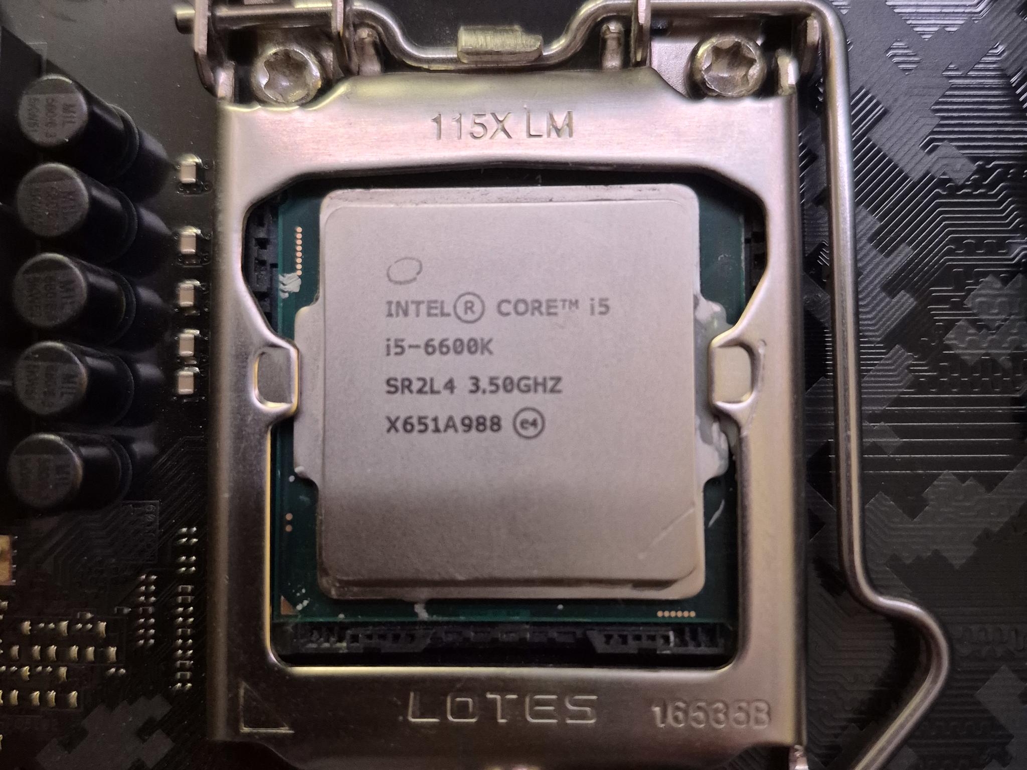 ASUS TUF Z270 + I5 6600K + 16 GB DDR4