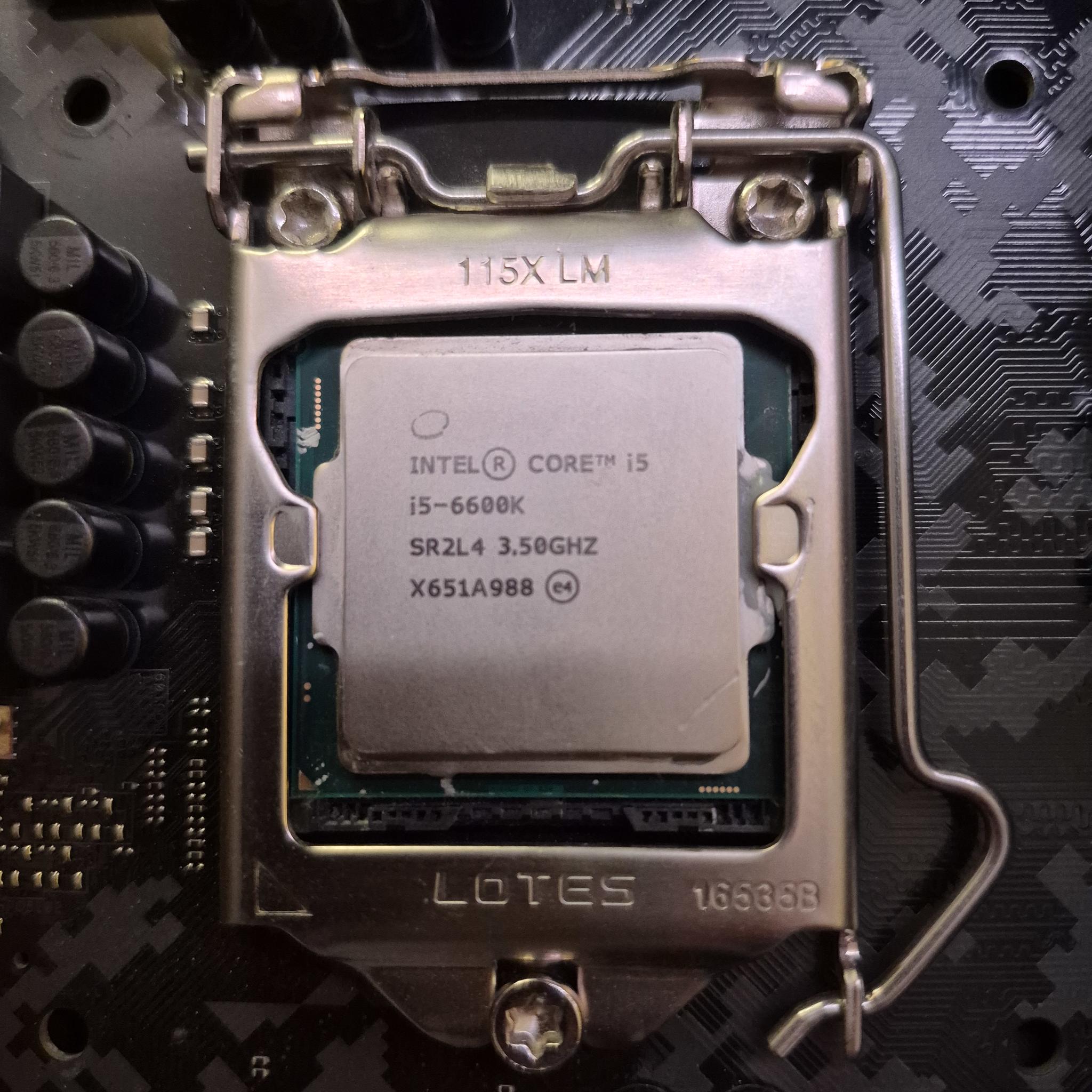 ASUS TUF Z270 + I5 6600K + 16 GB DDR4