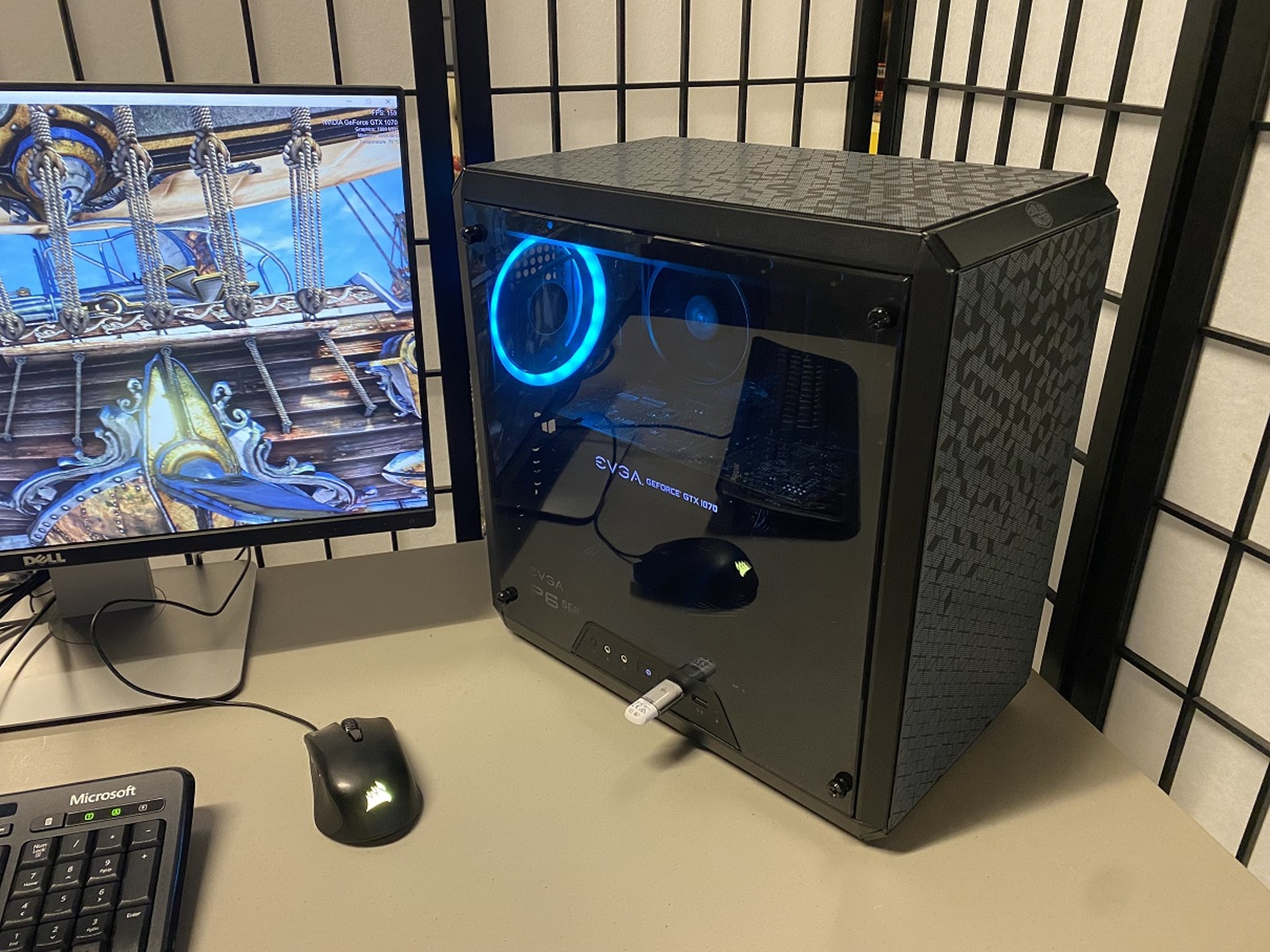 EVGA GTX 1070 SC (8gb), AMD Ryzen 5 3400g, DDR4 3000MHz 16GB (8x2), 500GB NVMe, 750W Platinum