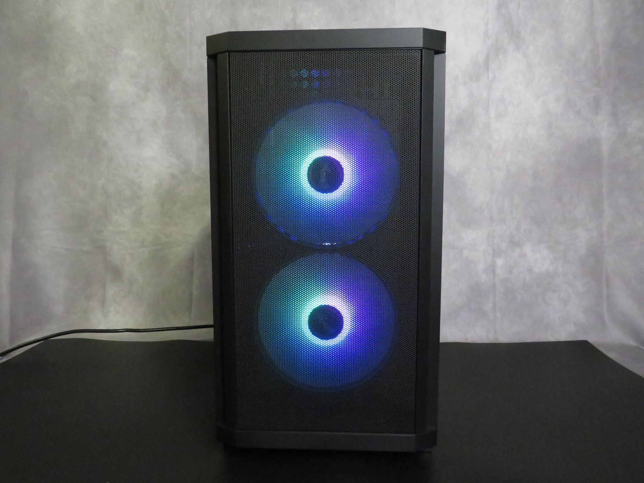 Mid-Range Master! RTX 3060ti + Ryzen 5 3600 + 16 GB DDR4 + 1 TB NVME