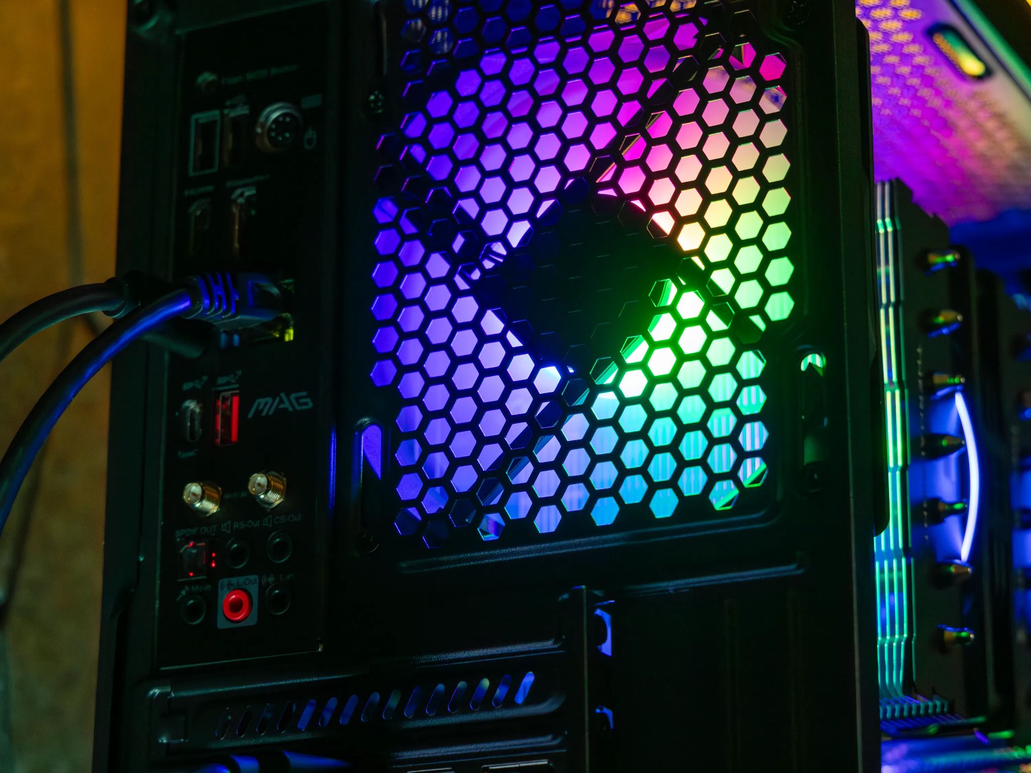 📟 Chipster 📟 AMD RX 6650 XT / Ryzen 5 5600X / 1TB NVME / 32GB DDR4 Ram / Air Cooler / W11 Pro