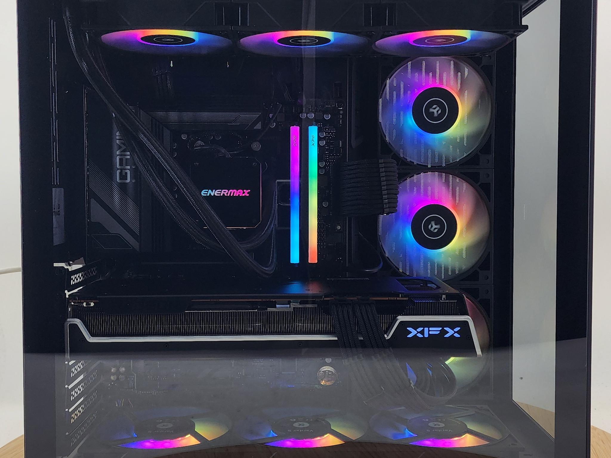 Gaming PC Ryzen 7 7800X3D 32GB RAM 2TB SSD RX 7900 XT 20GB Win11 Computer