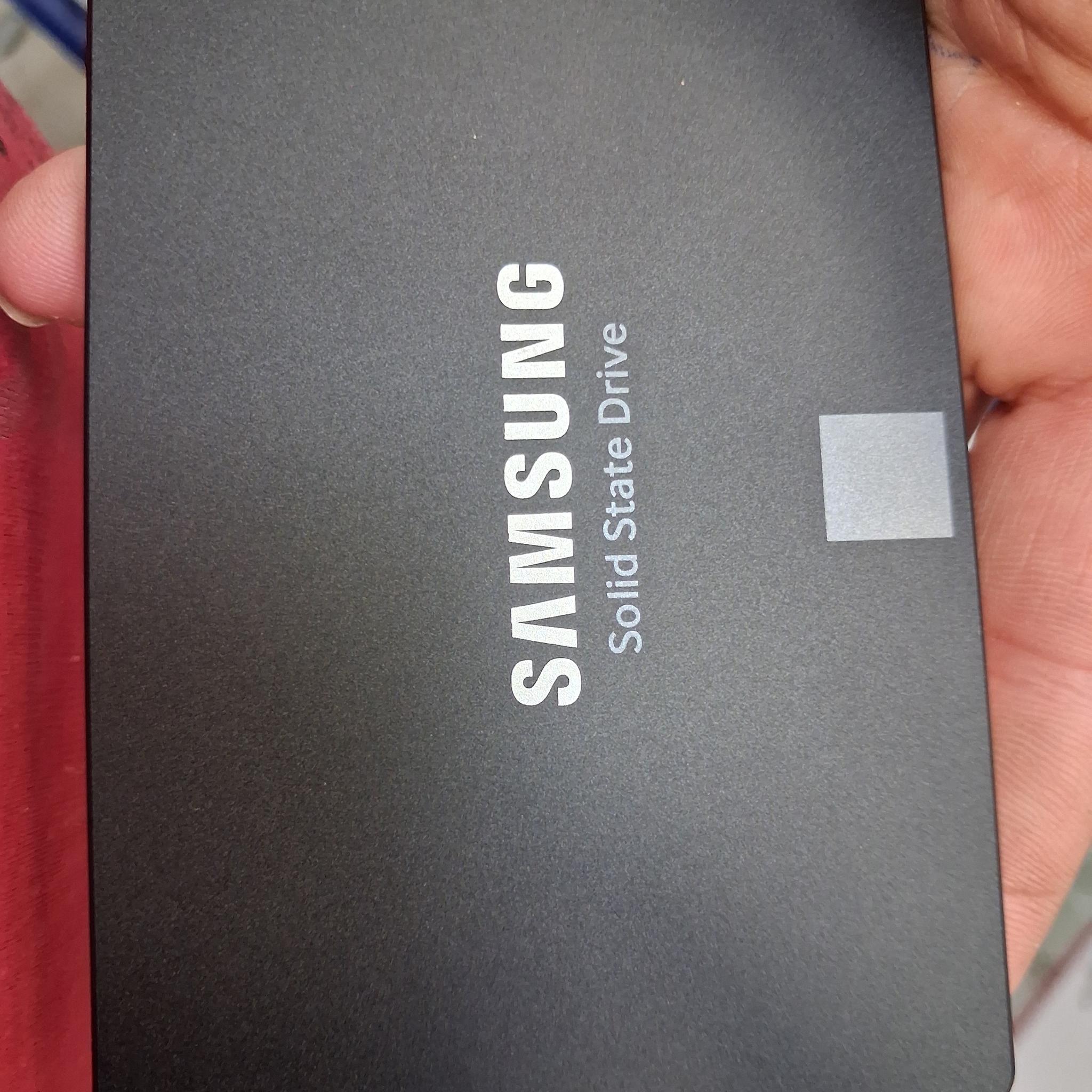 Samsung 870 evo 4tb