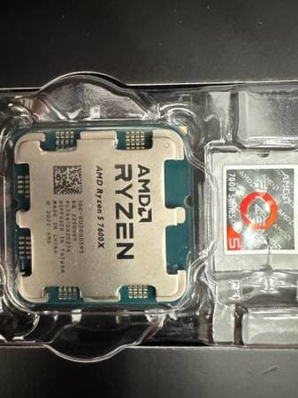 Ryzen 5 7600X 6-Core, 12-Thread Unlocked Desktop Processor