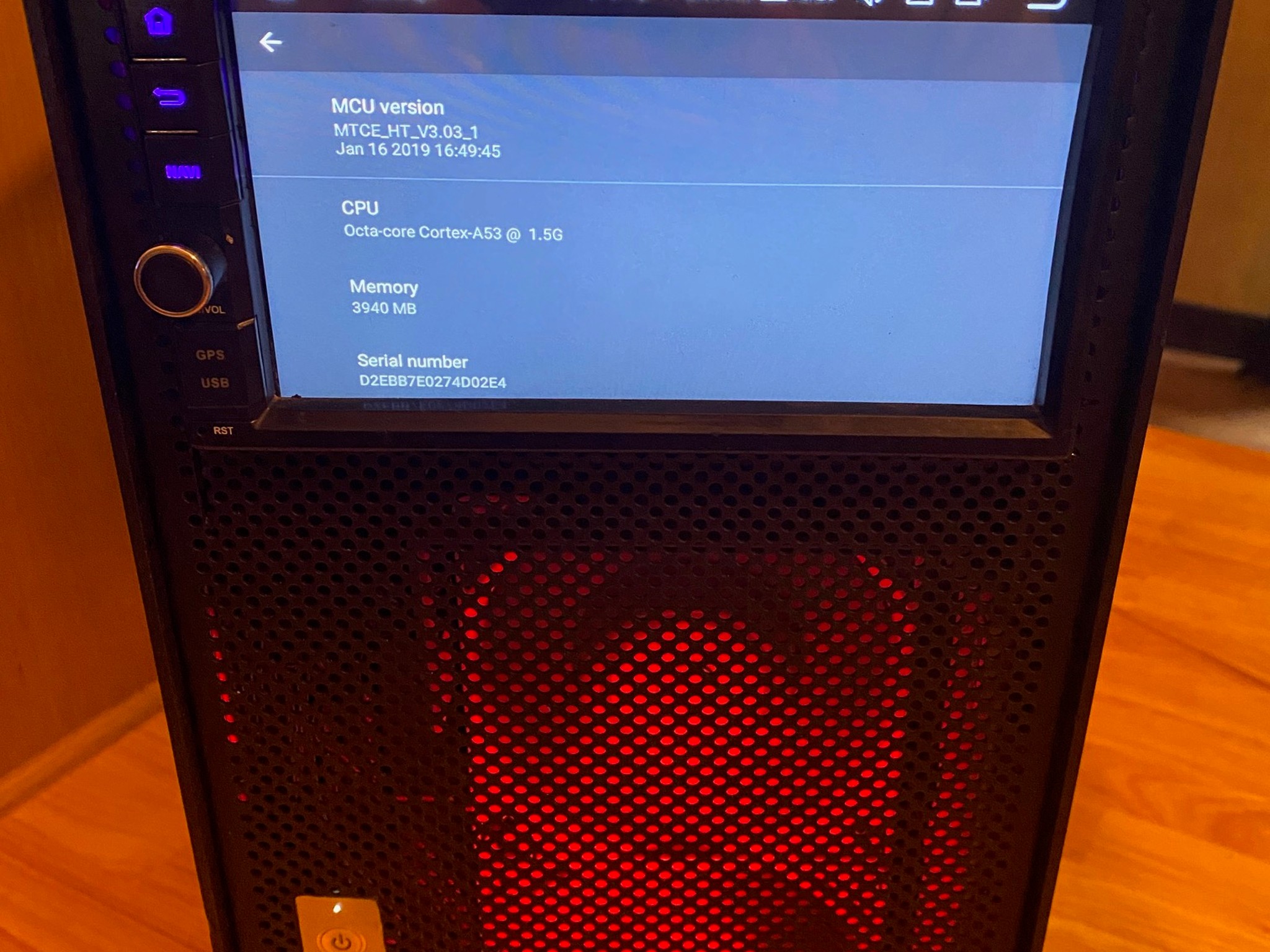 Custom Apple Mac Pro 3, 1 | Built in 7" Android touchscreen receiver | LEDs