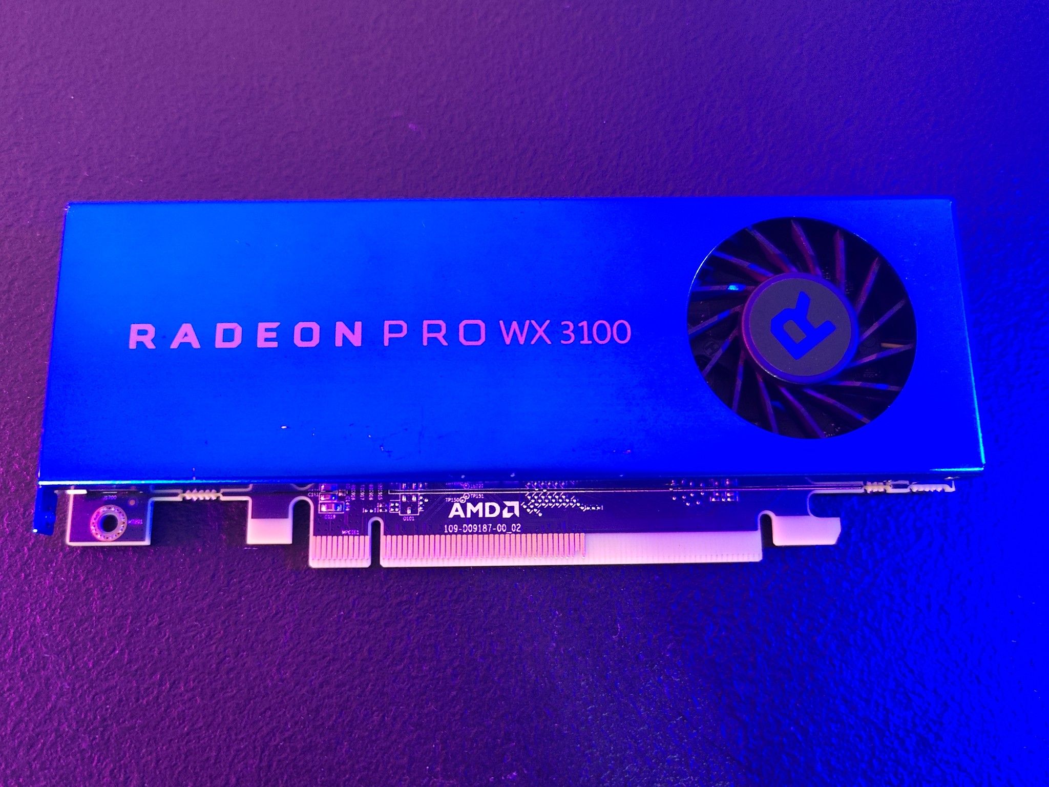 AMD RADEON PRO WX 3100 4GB GDDR5 Low Profile GPU Graphics Card
