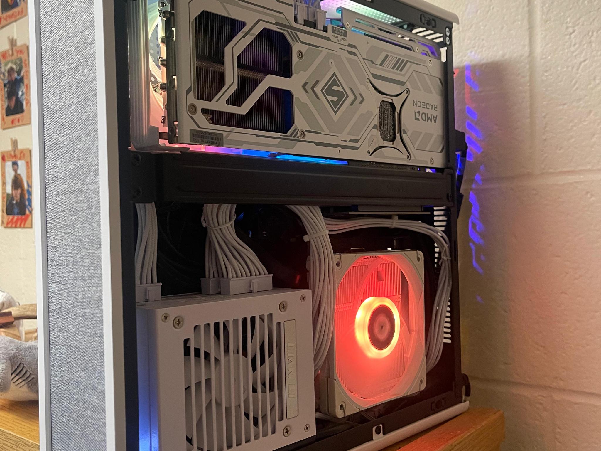 Custom White ITX Gaming PC
