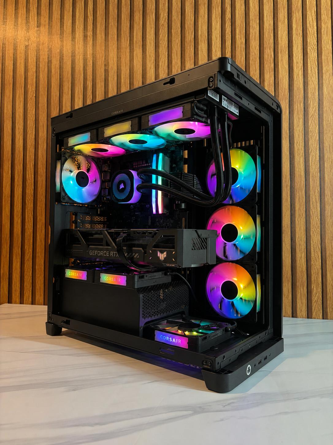 RTX 5090 | RYZEN 9 9900X3D | 64GB DDR5 | 4TB SSD | 360MM AIO