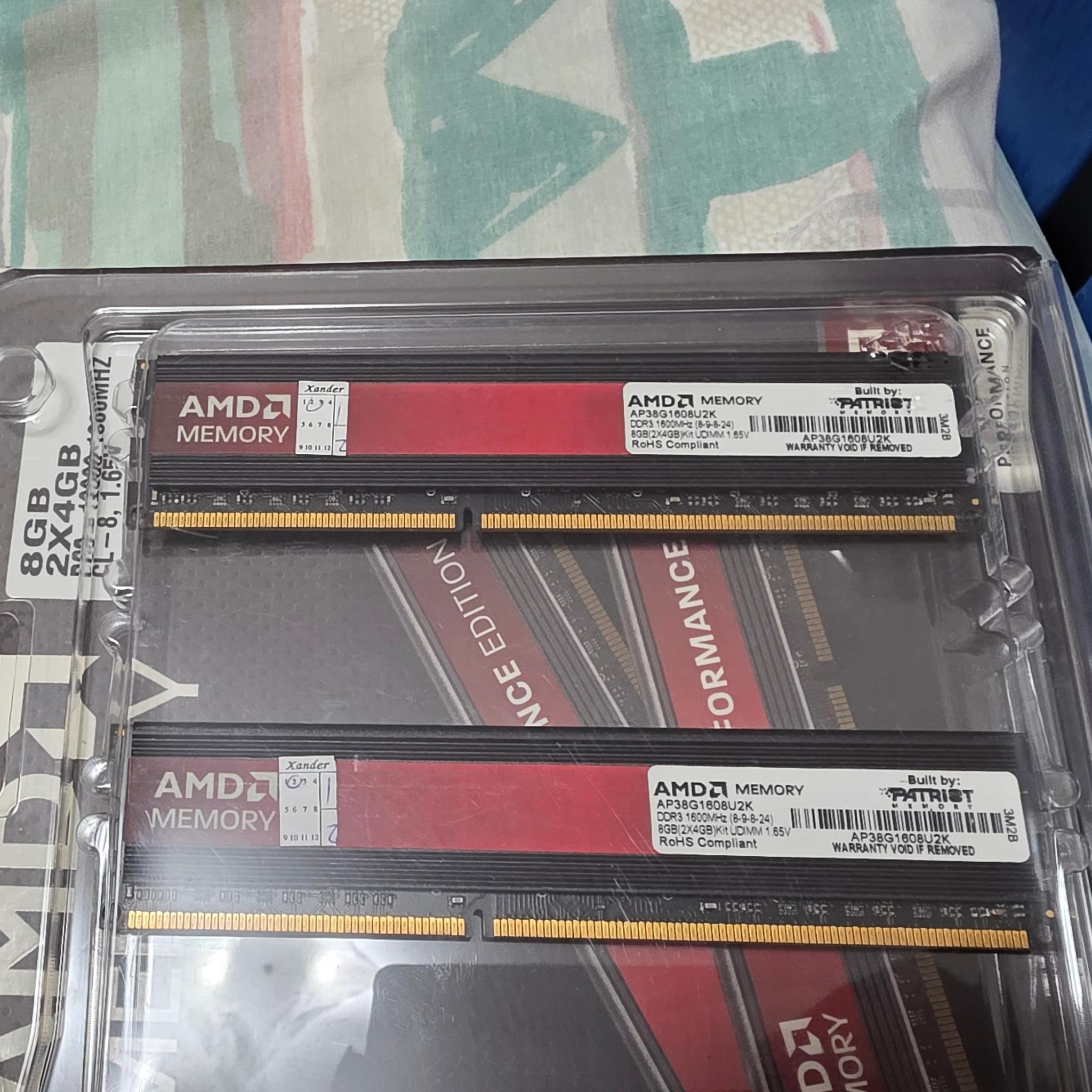 AMD Memory 8GB (2x4GB) DDR3-1600 Kit AP38G1608U2K