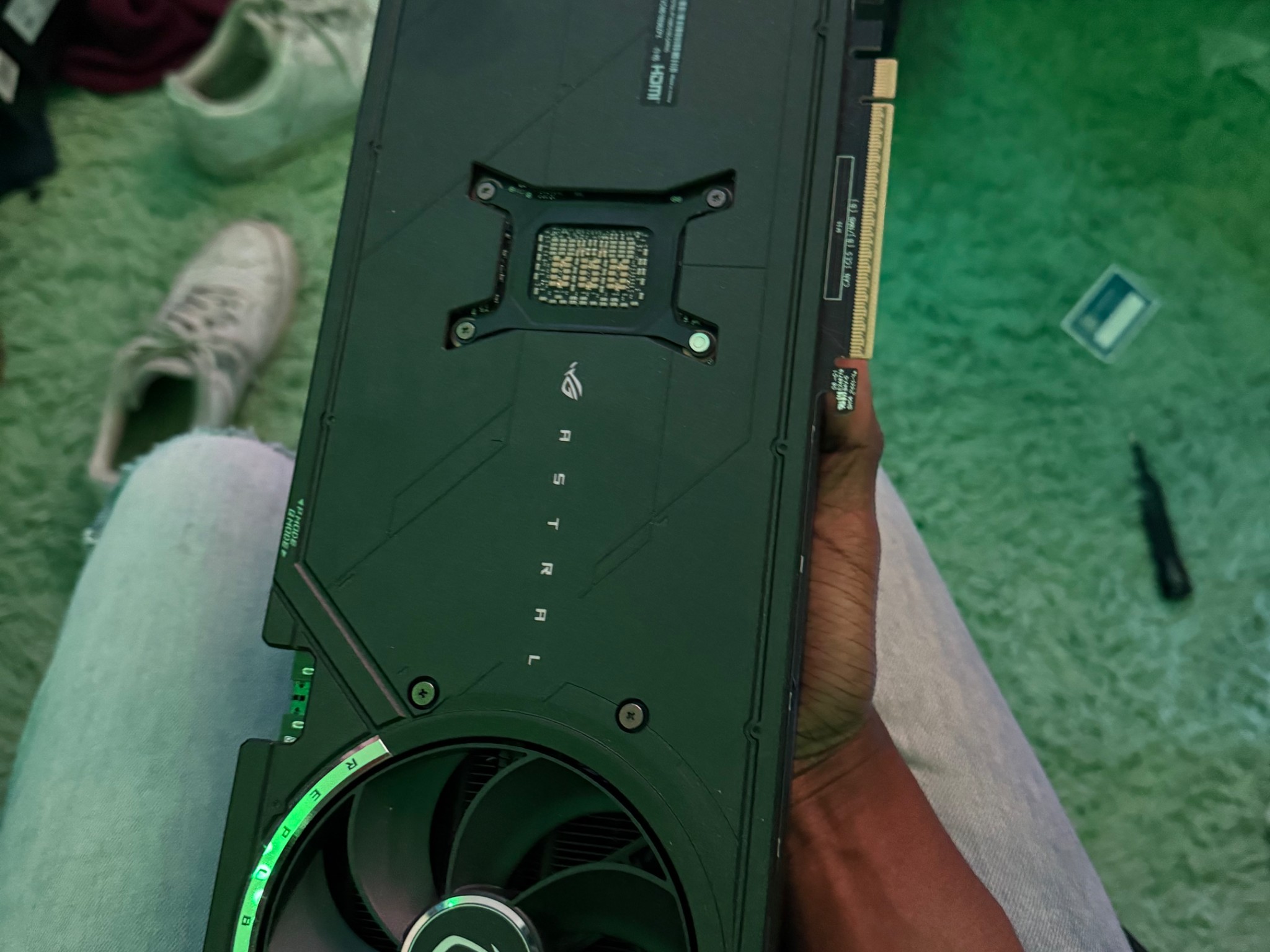 ASUS ROG Astral GeForce RTX 5080 - Like New, Powerful Performance, Unlocked