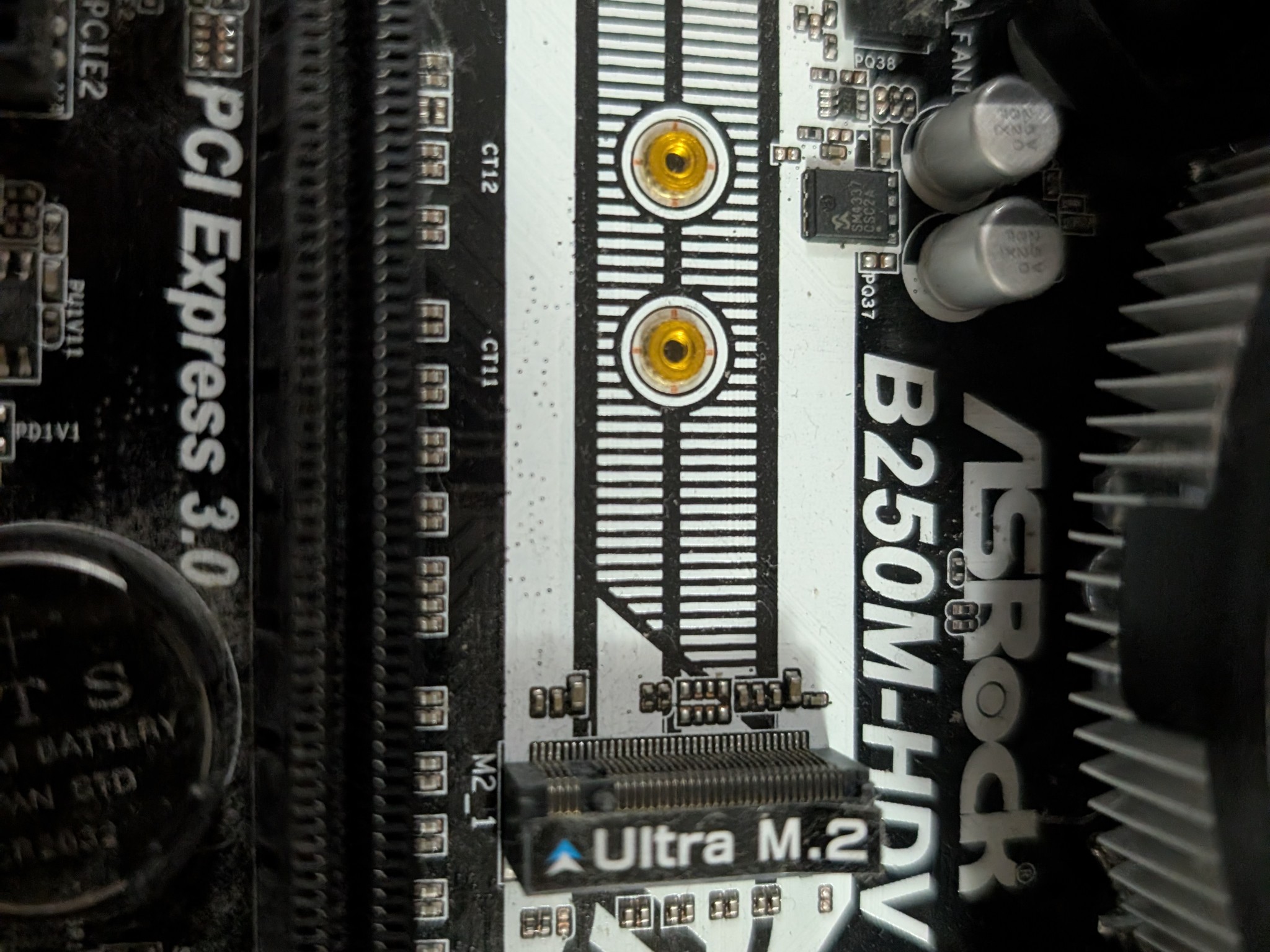 AsRock B250 + Intel Core i7 7700 + Nvidia GTX 1060 3GB