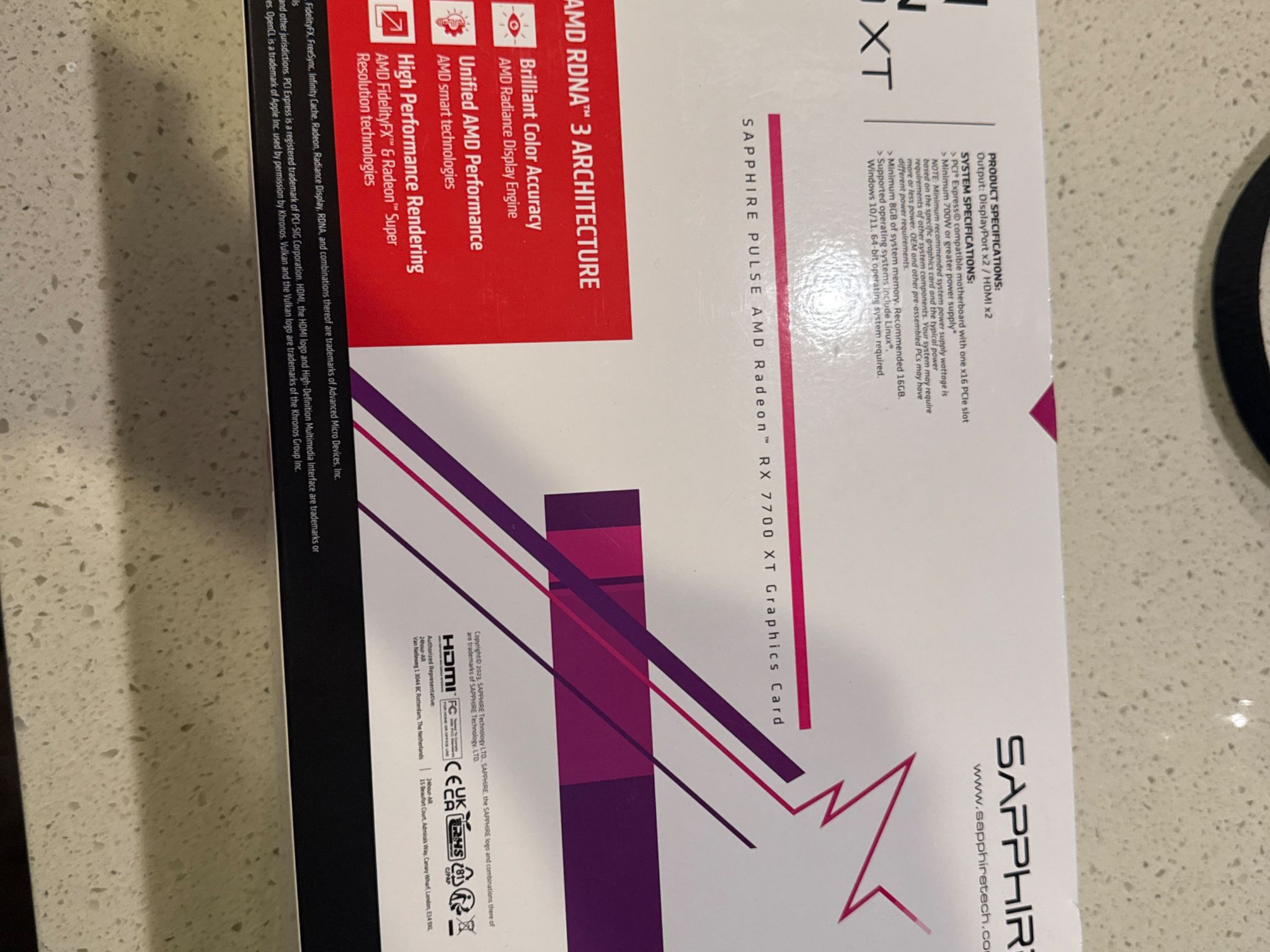 Radeon Rx Sapphire Pulse 7700XT 12gb VRAM