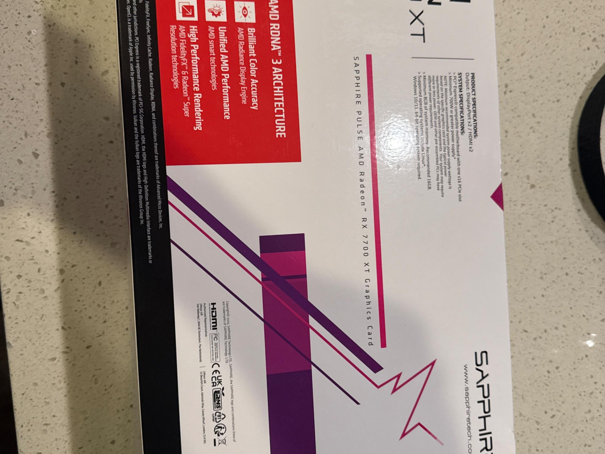 Radeon Rx Sapphire Pulse 7700XT 12gb VRAM