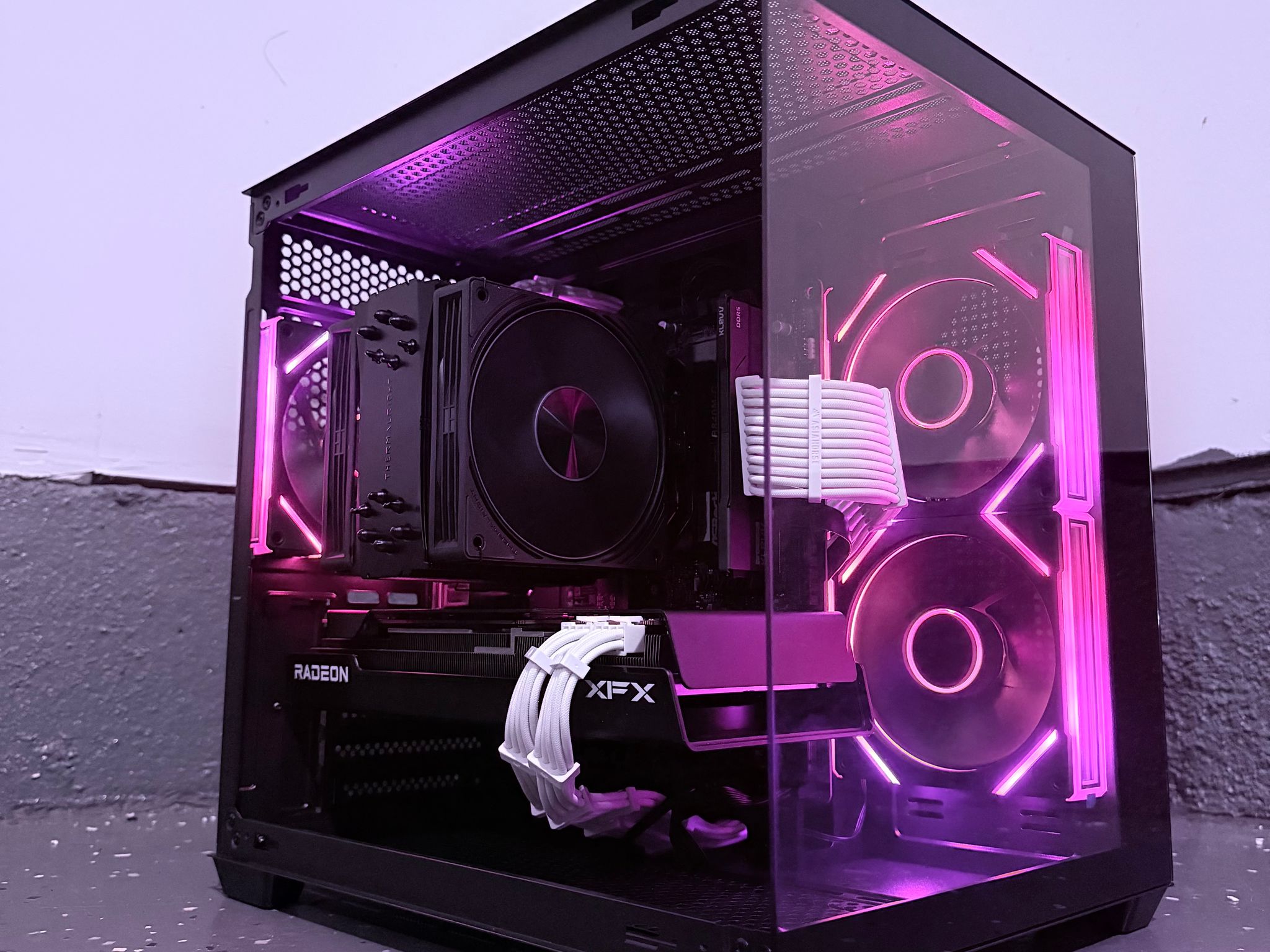 ⚫️"Obsidian Frost"🌈| 1440p Gaming | RX 7700 16GB | Ryzen 7 8700F | 16GB DDR5 | 1TB SSD | Free Ship