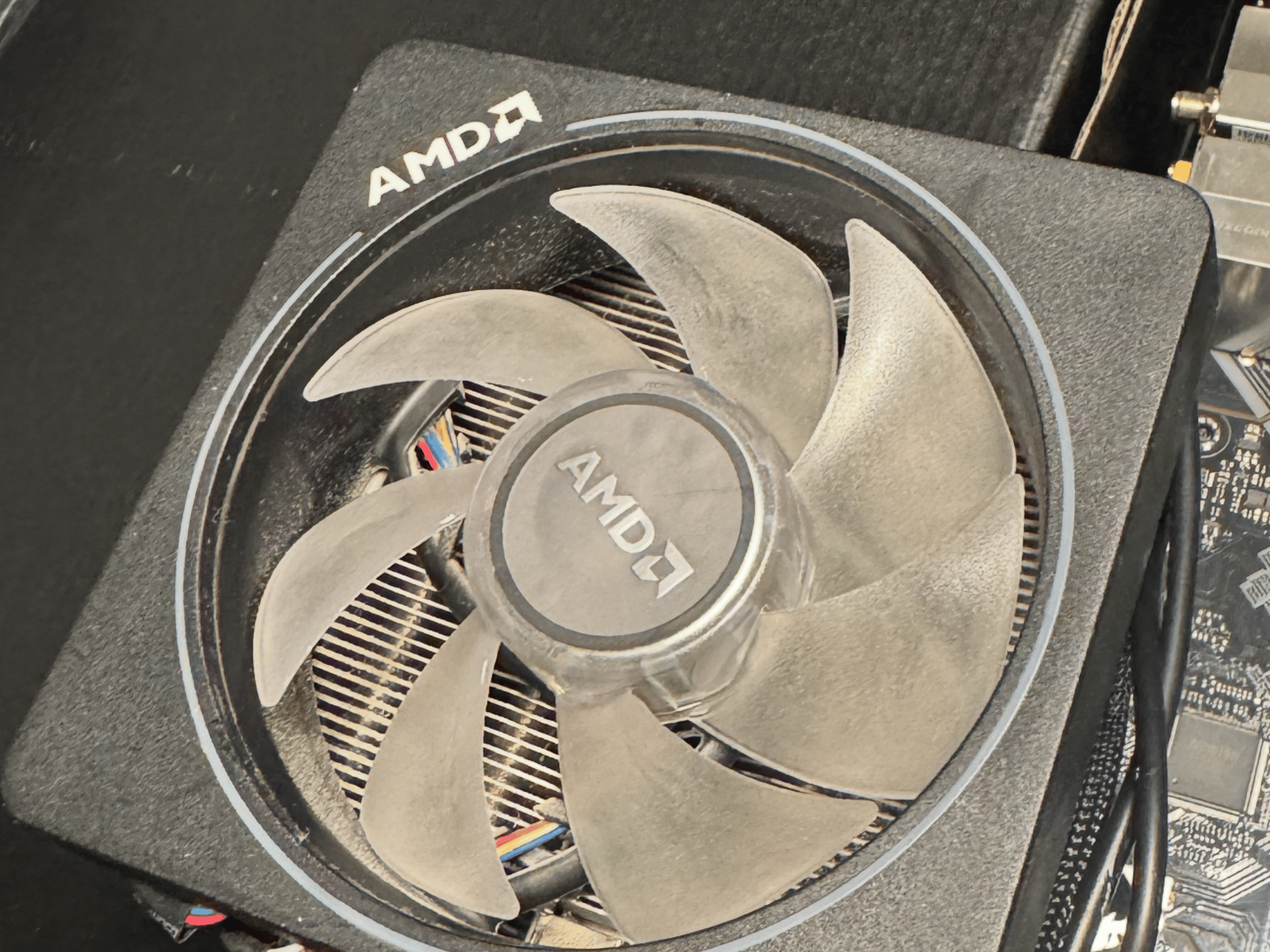 AMD Ryzen 7 5800X(Cooler Included)