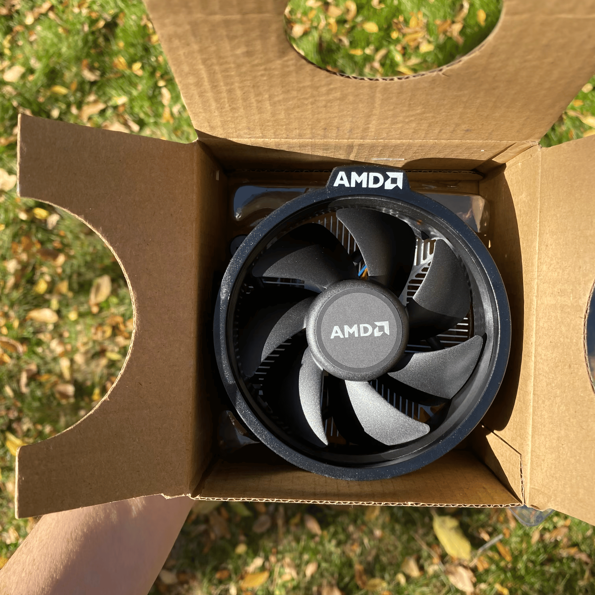 BNIB AMD AM4 Wraith Stealth Ryzen Socket Cooler Heatsink Fan