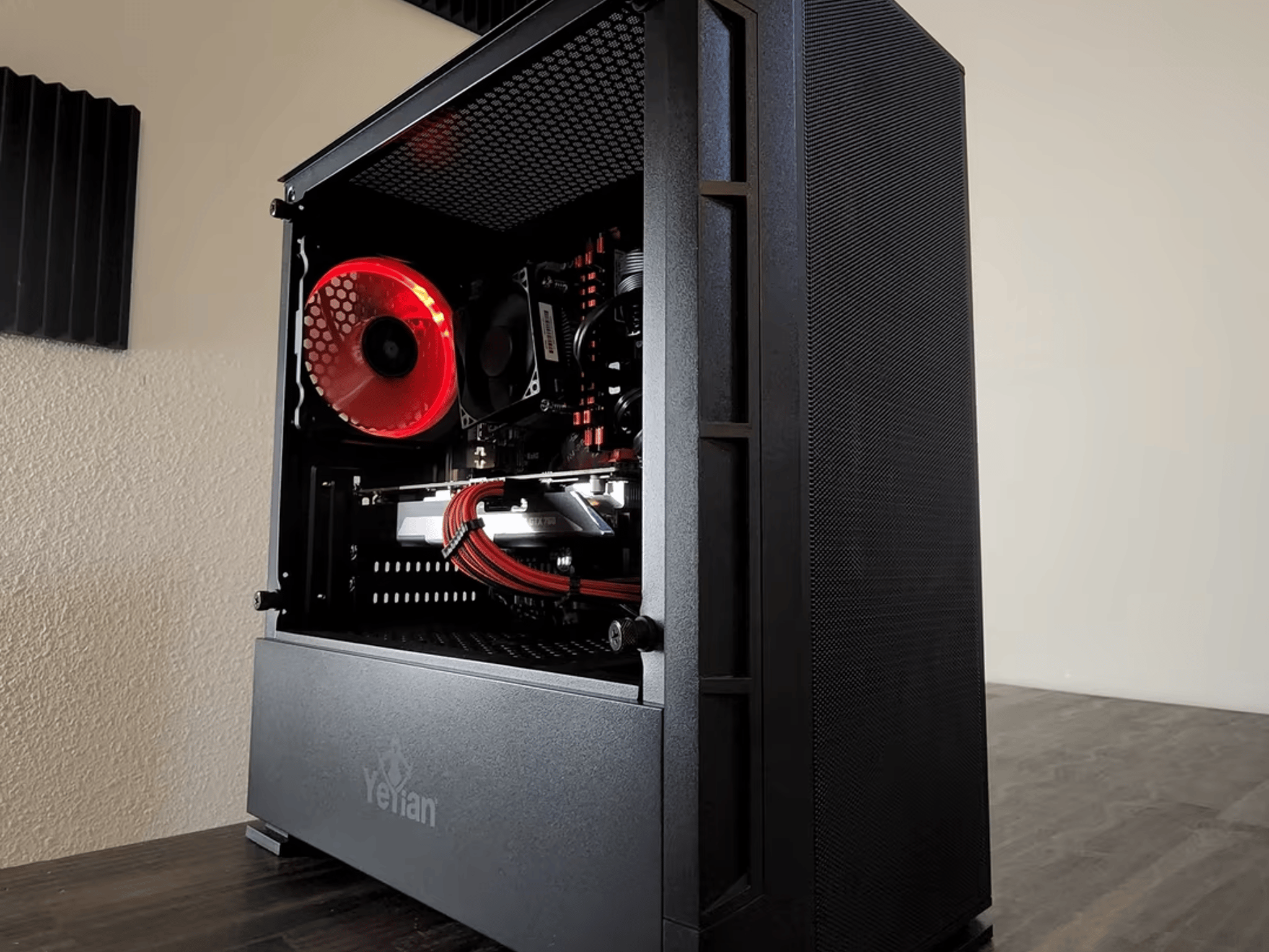 Intel Core i7 4770 // EVGA GeForce GTX 760 2G // GSkill Ripjaws 8GB
