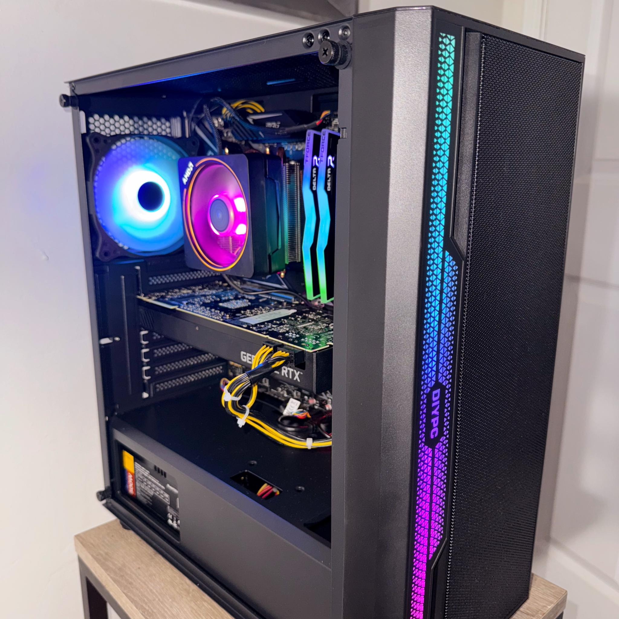 Ryzen 7 | RTX 2080 Super | 32GB Ram |256GB SSD+1TB HDD