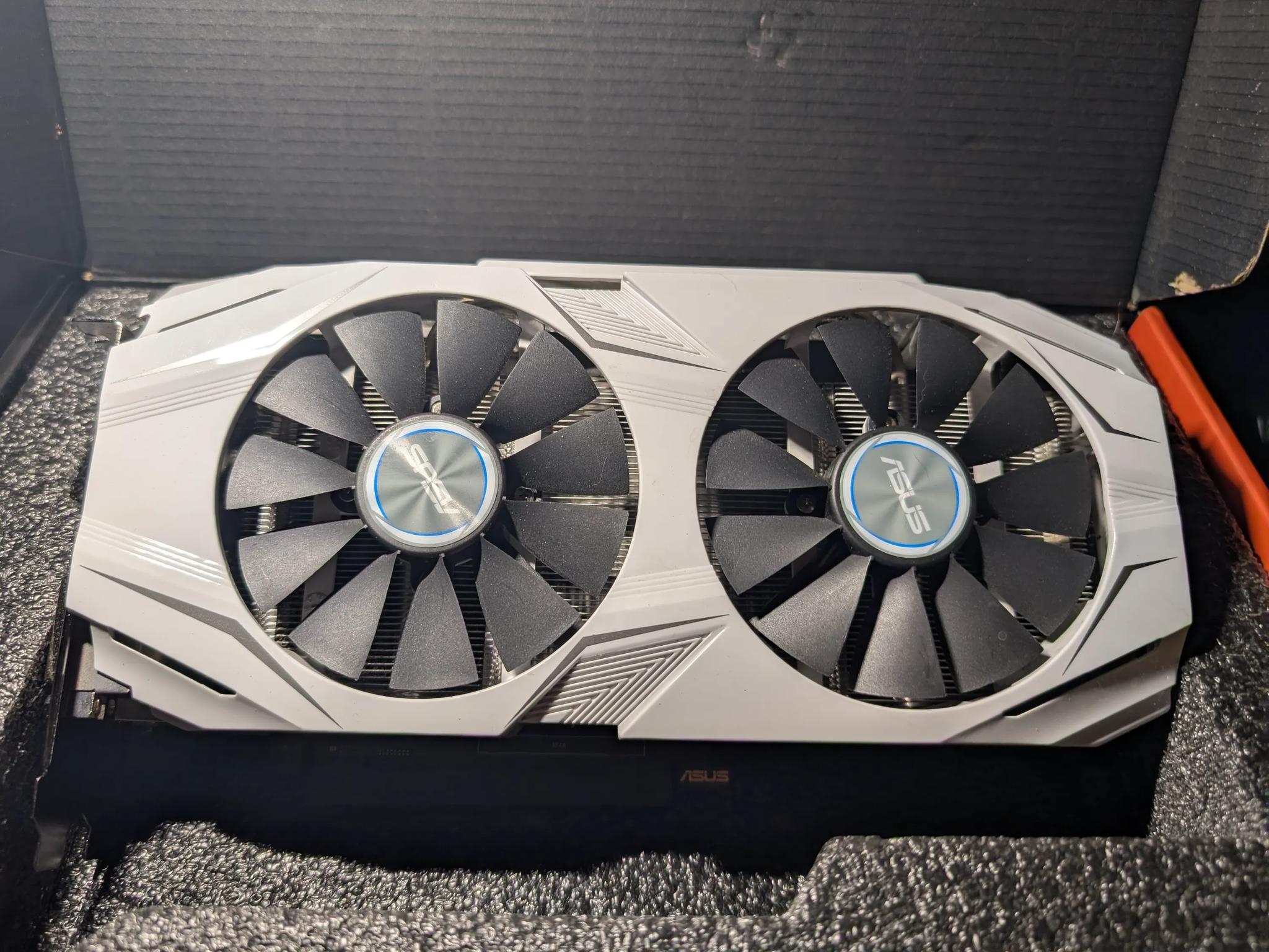 ASUS DUAL NVIDIA GTX 1060 3gb