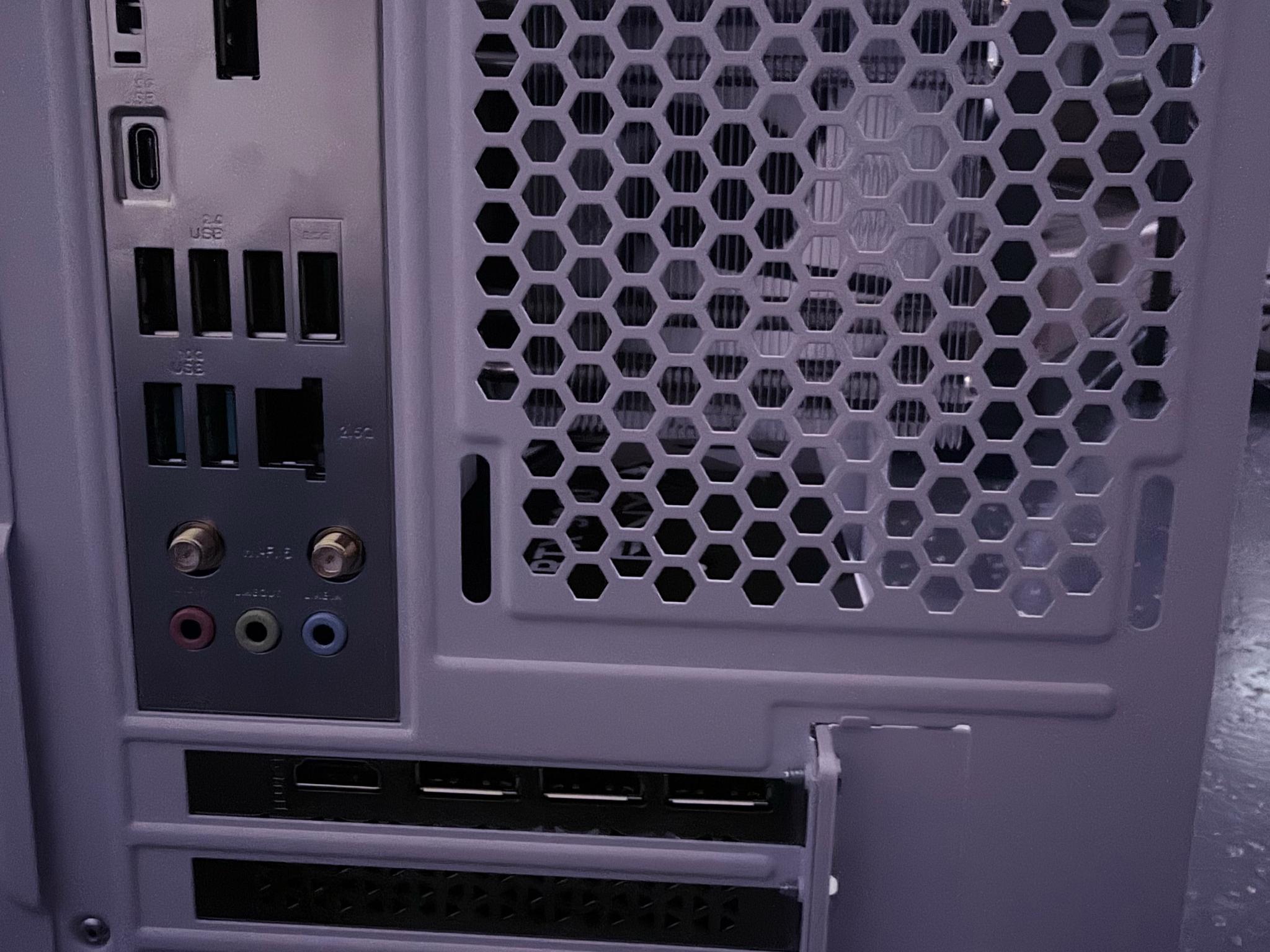 ❄️"Arctic Pearl"⚪️| 1440p Gaming | Ryzen 5 7500X3D | RTX 5060 | 16GB DDR5 Ram | 1TB NVMe SSD