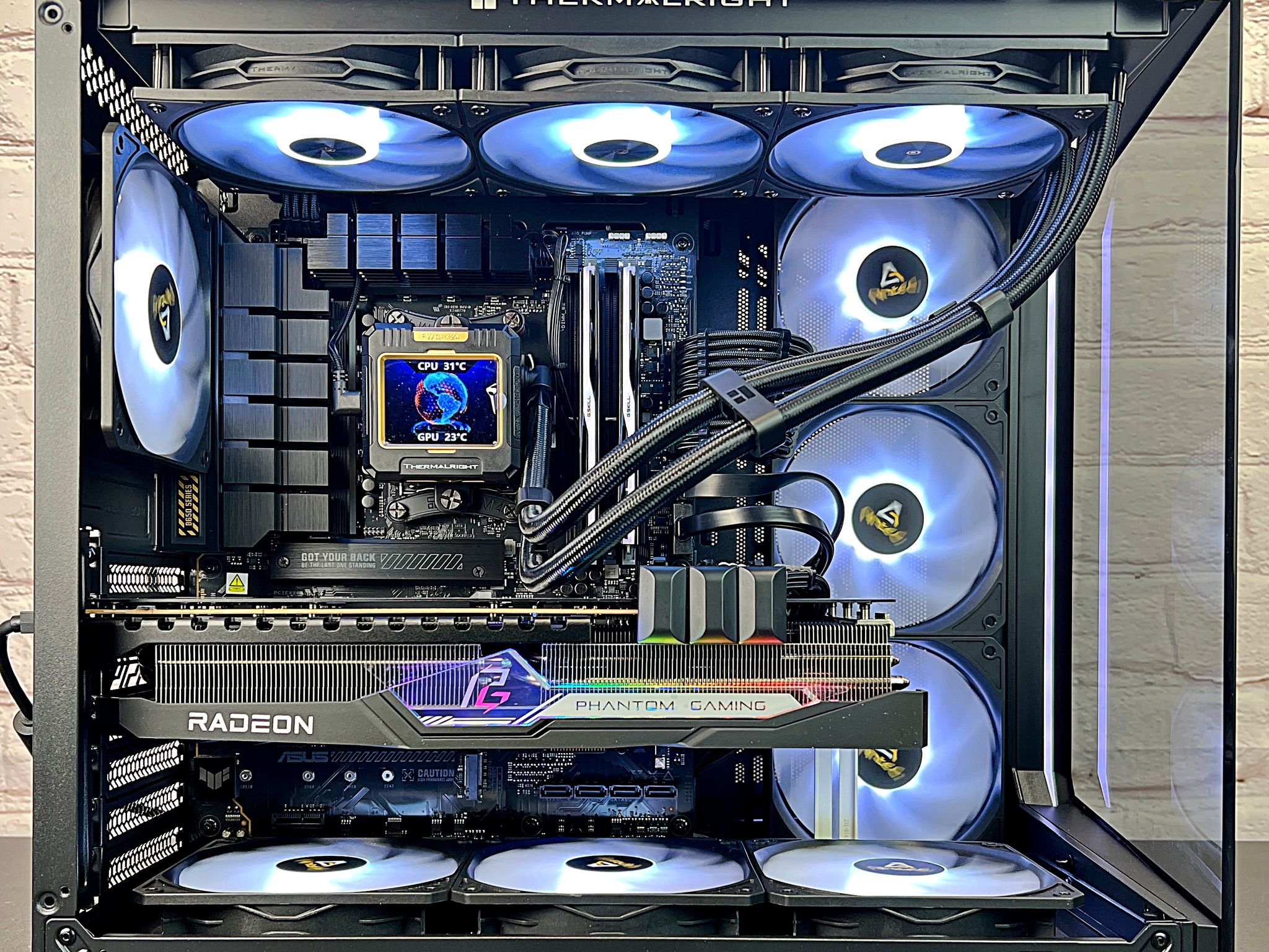 7800X3D | RX 7900 XTX 24GB | 32GB DDR5 | 2TB M.2 | WIN 11 PRO