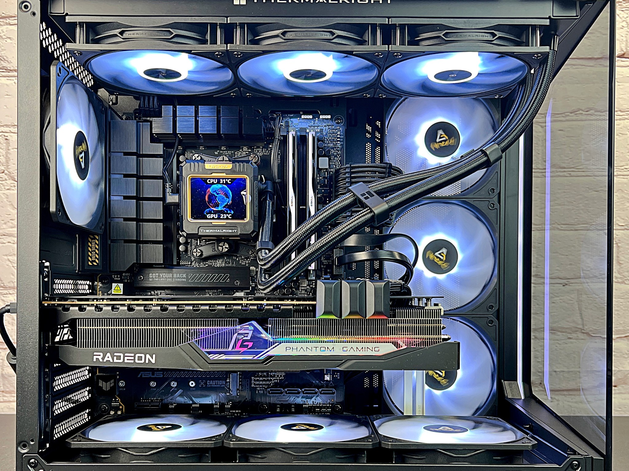 7800X3D | RX 7900 XTX 24GB | 32GB DDR5 | 2TB M.2 | WIN 11 PRO