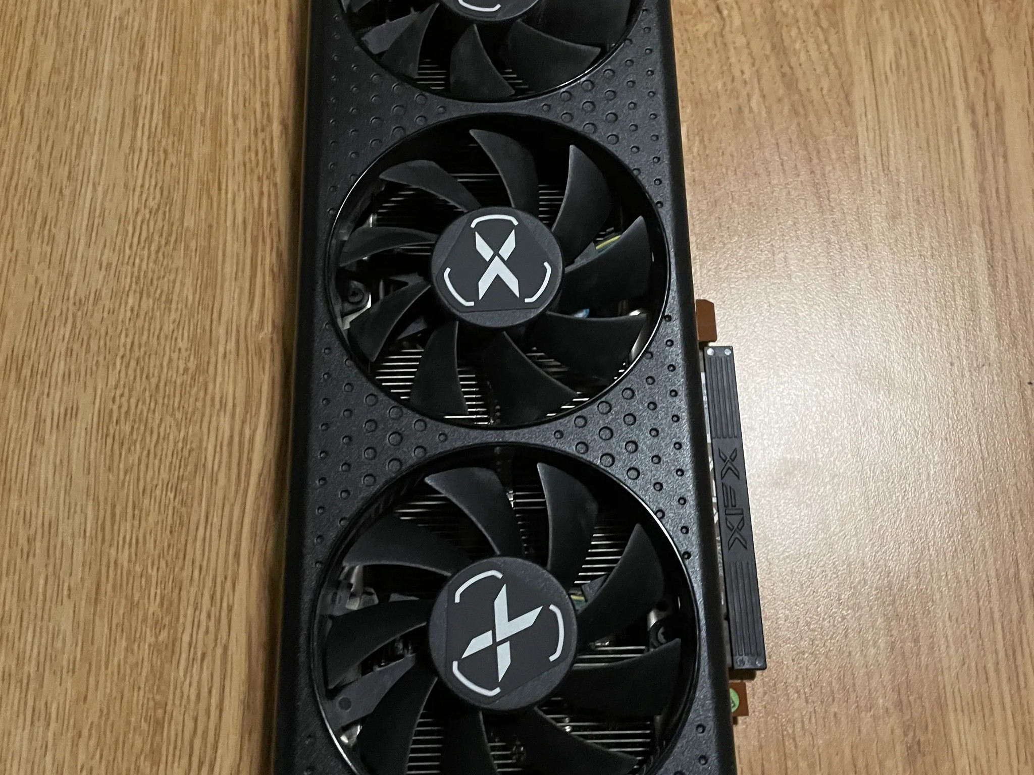 XFX Speedster QICK 308 AMD Radeon™ RX 6600 XT 8GB