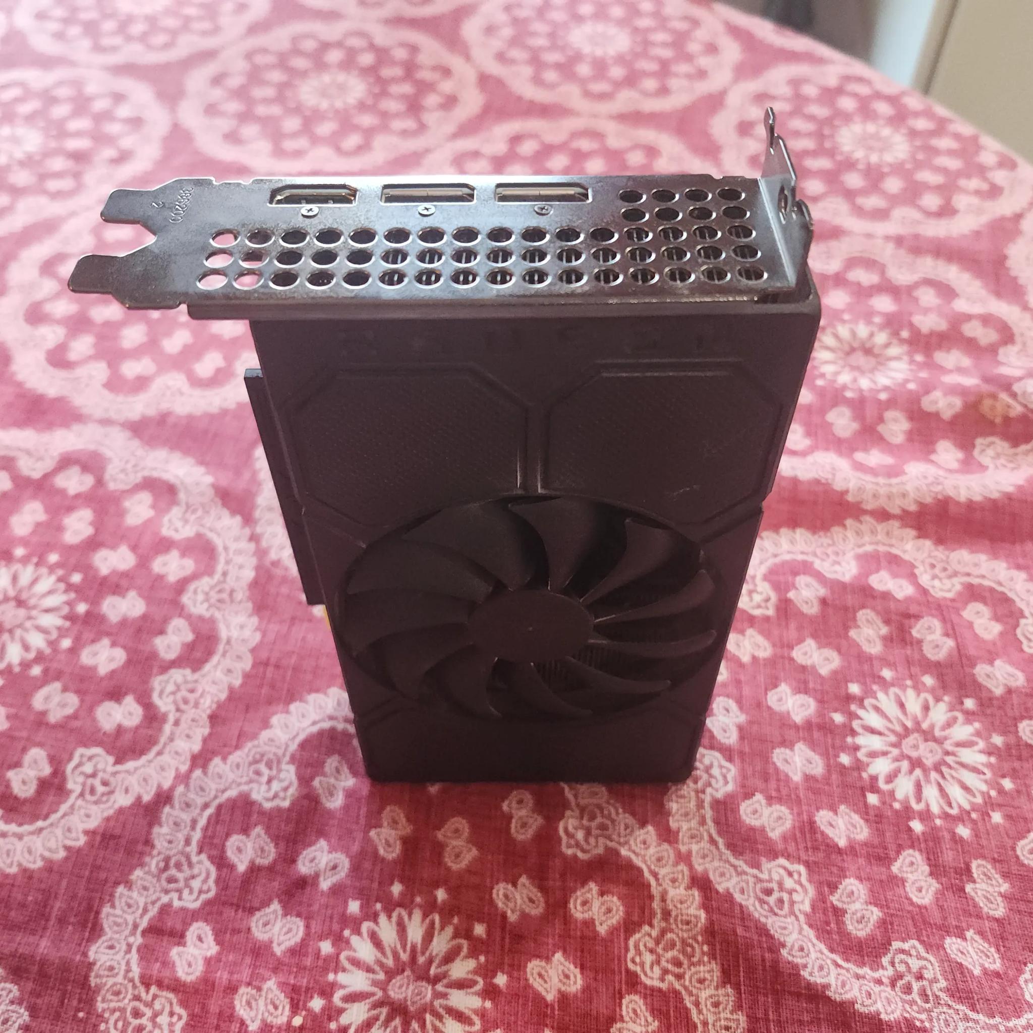 AMD Radeon RX 5500 4GB