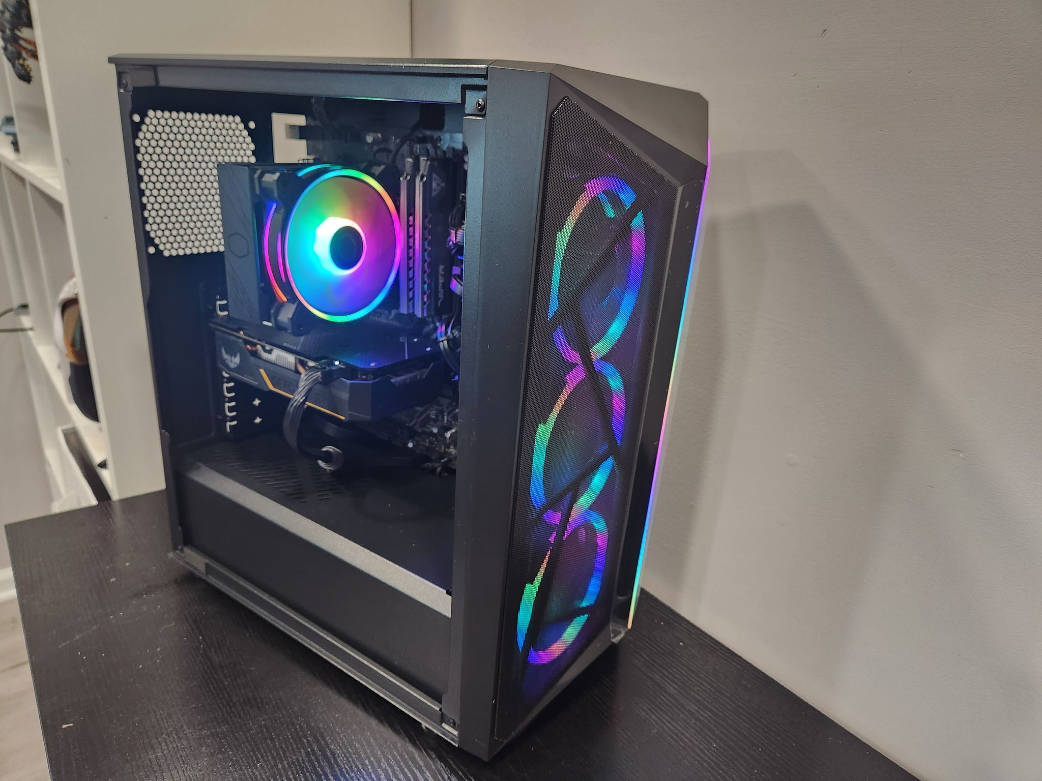 Rainbow WARRIOR II: The PERFECT budget 1080p gaming pc!!!