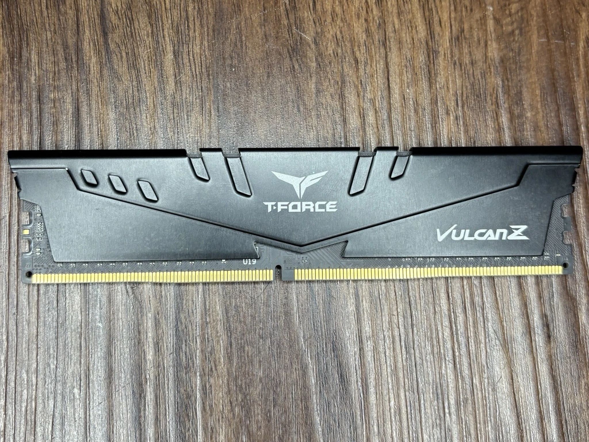 TeamGroup T-Force Vulcan Z 8GB (1x8GB) RAM DDR4 3200MHz TLZGD48G3200HC16FBK