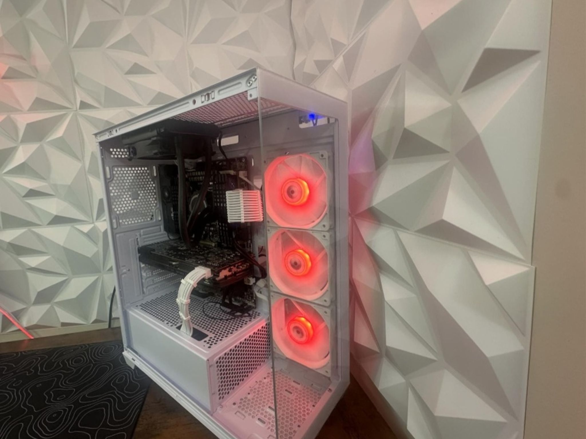 🤍🤍 All White Gaming Pc | i7 + GTX 980 | 32GB RAM | WIFI + BT |500GB SATA - 🤍🤍
